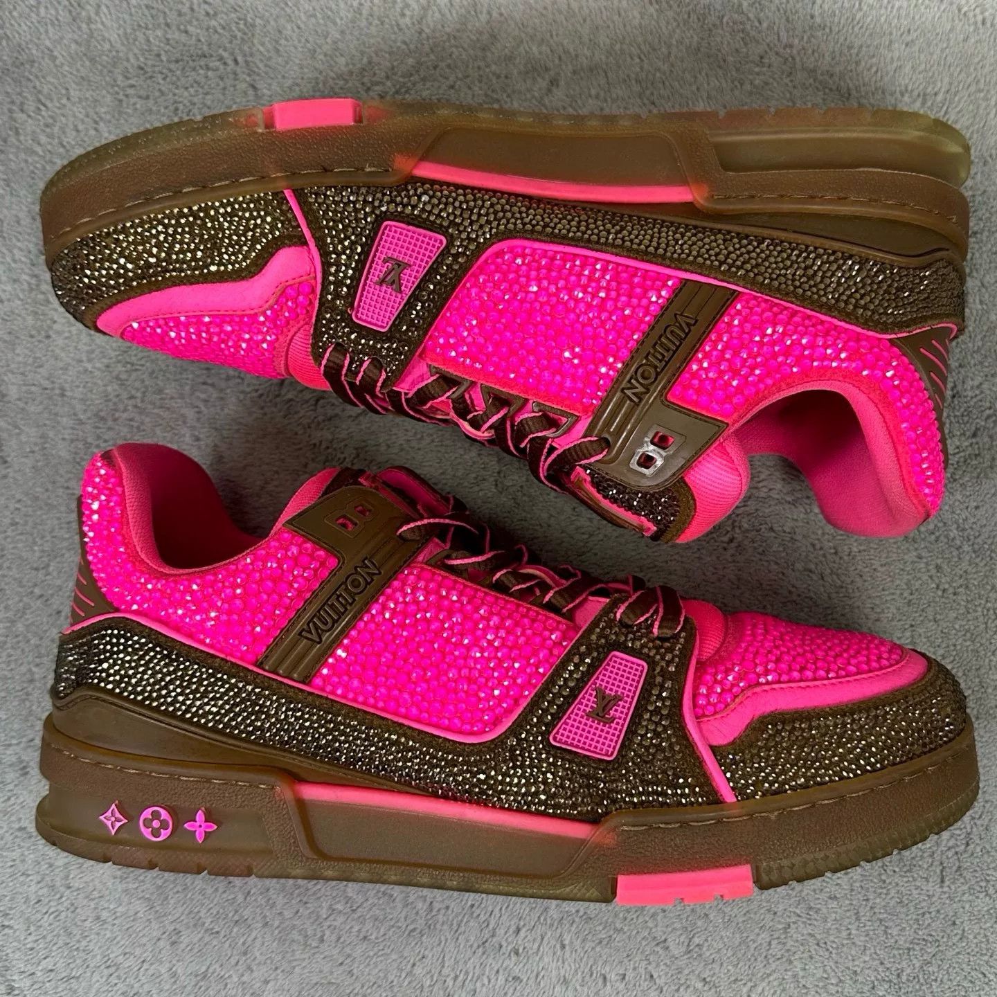 Louis Vuitton Louis Vuitton Rhinestone Trainer Sneakers Size 10 Size US 10 / EU 43 - 5 Thumbnail