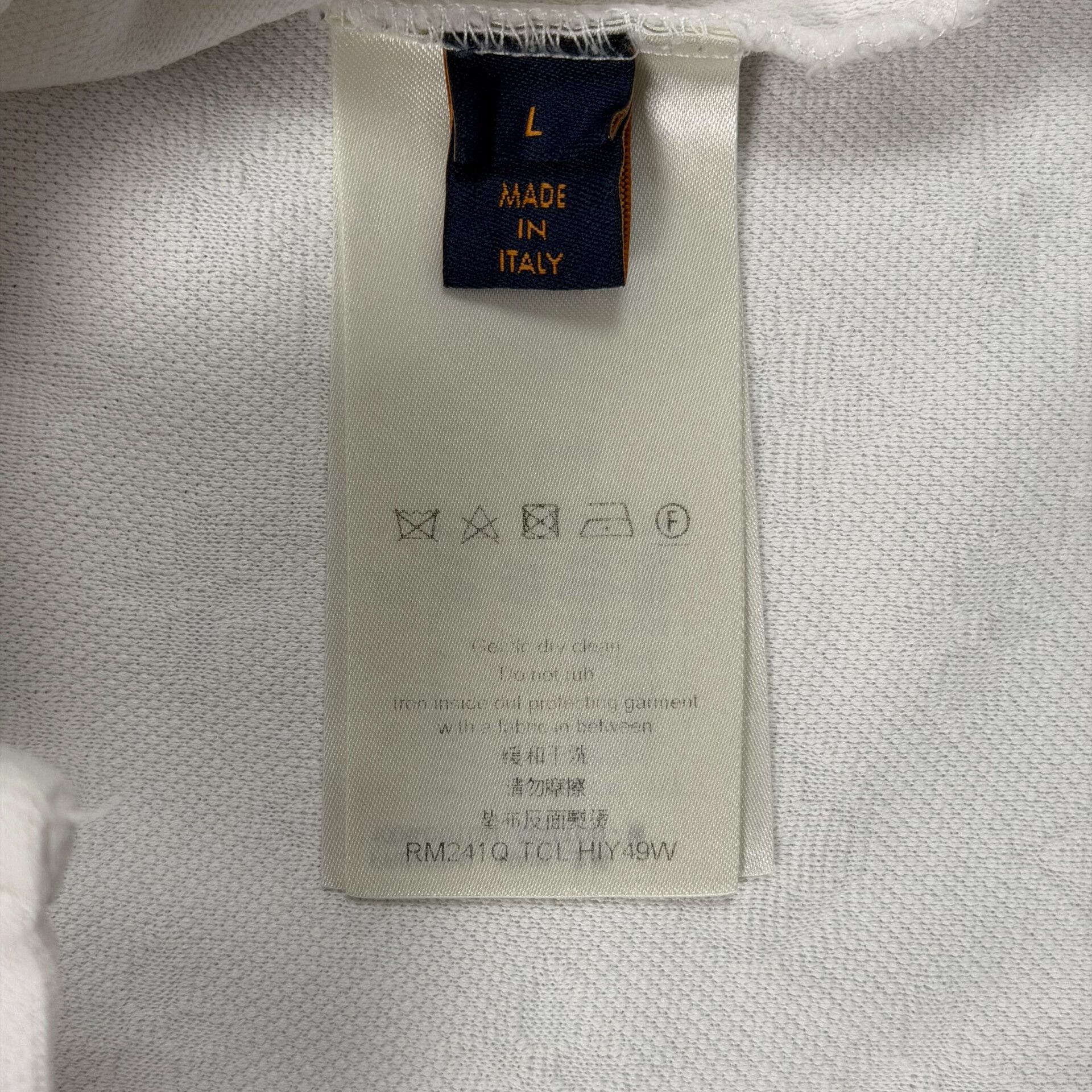 Louis Vuitton Louis Vuitton Monogram Pattern T-Shirt Size L Size US L / EU 52-54 / 3 - 7 Thumbnail