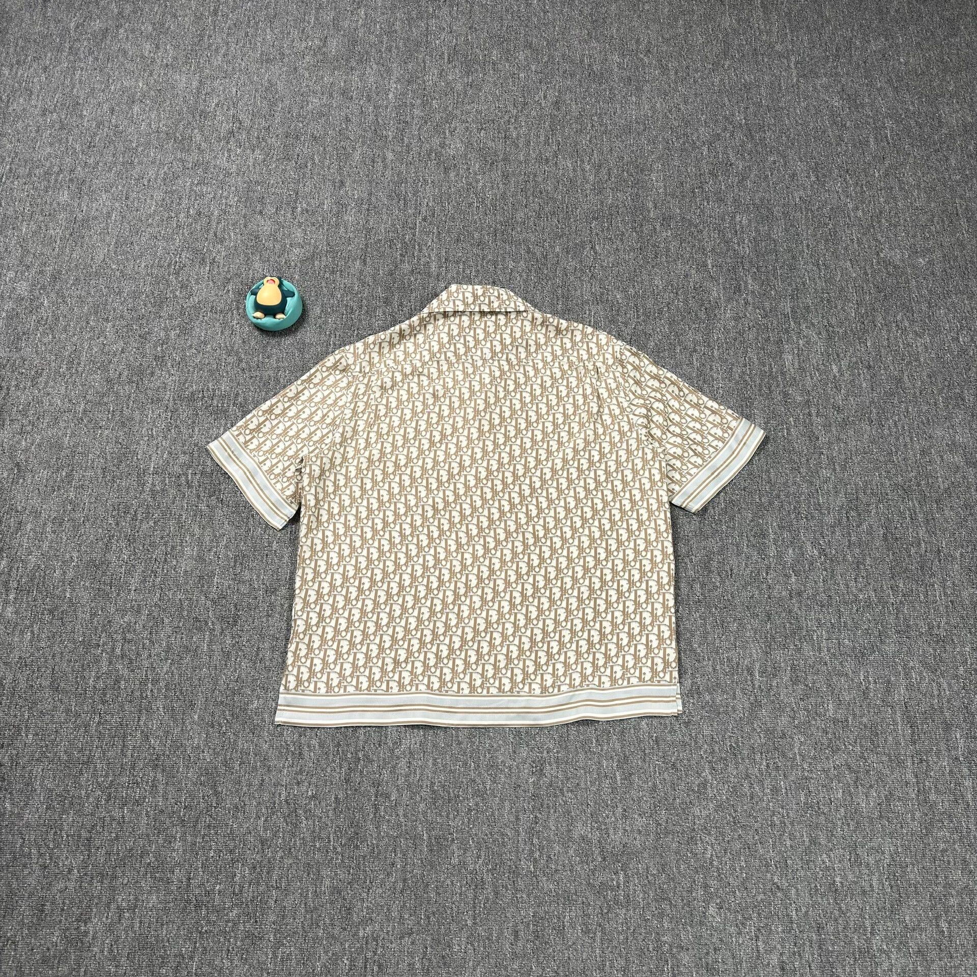 Dior Dior Oblique Silk Button Up Shirt Size M Size US M / EU 48-50 / 2 - 8 Thumbnail