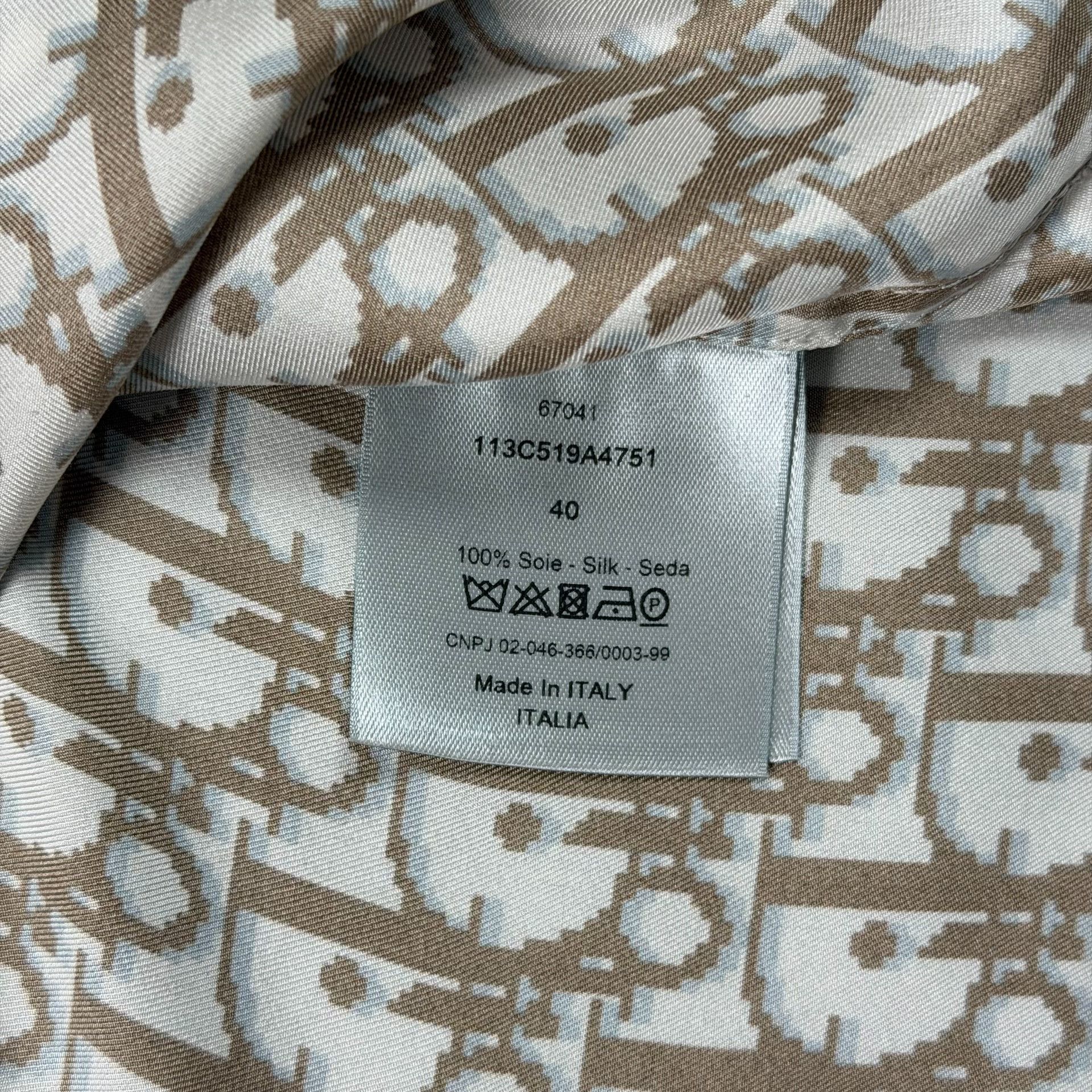 Dior Dior Oblique Silk Button Up Shirt Size M Size US M / EU 48-50 / 2 - 6 Thumbnail