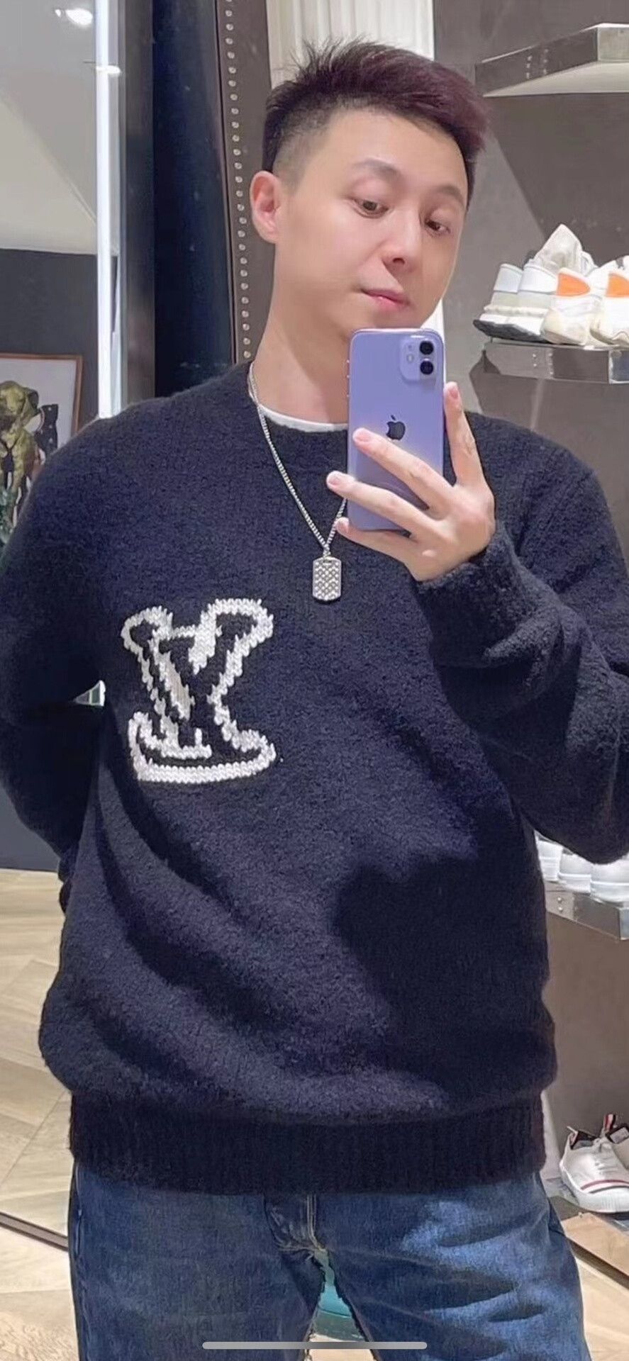 Louis Vuitton Louis Vuitton Logo Sweater Size S Size US S / EU 44-46 / 1 - 8 Thumbnail