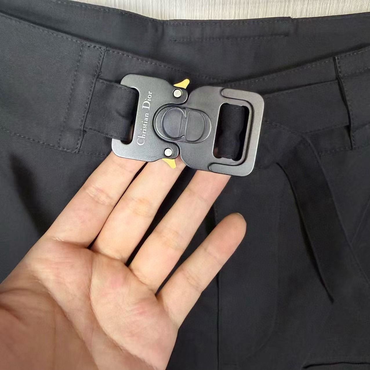 Dior Dior Buckle Shorts Size 50 Size US 34 / EU 50 - 4 Thumbnail