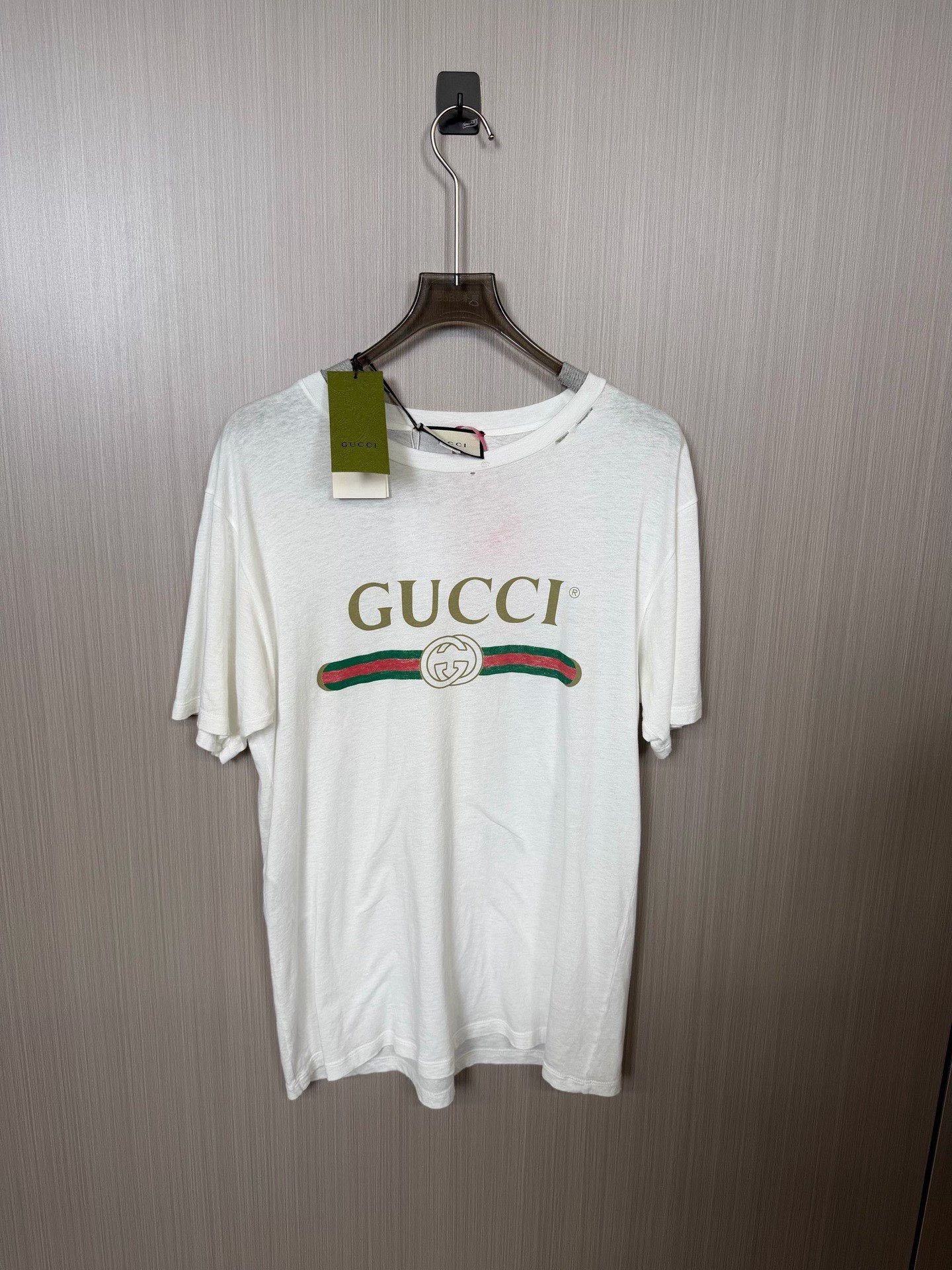 Gucci Gucci Logo Web Stripe T-Shirt Size S Size US S / EU 44-46 / 1 - 2 Thumbnail