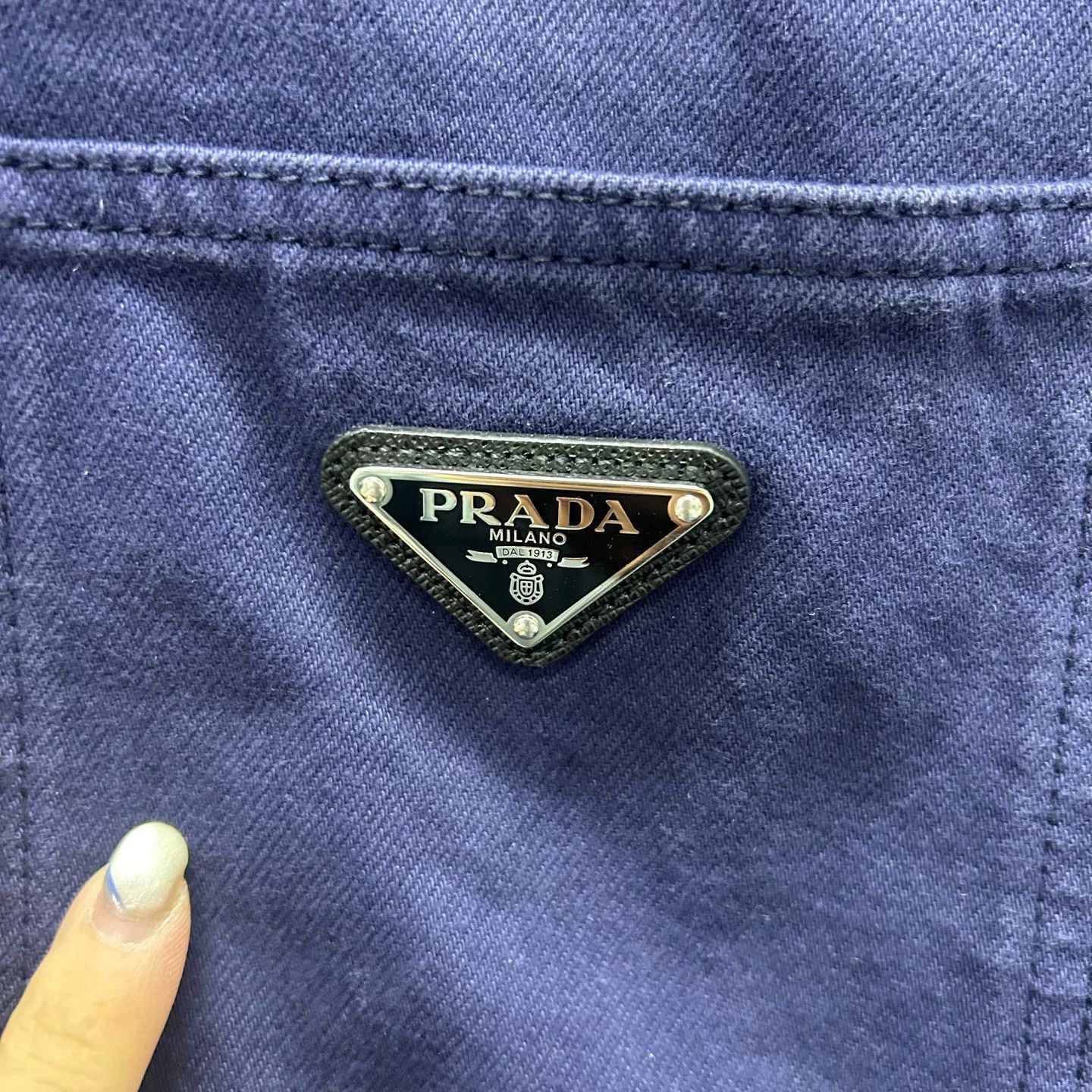 Prada Prada Enamel Logo Hooded Light Jacket Size L Size US L / EU 52-54 / 3 - 4 Thumbnail