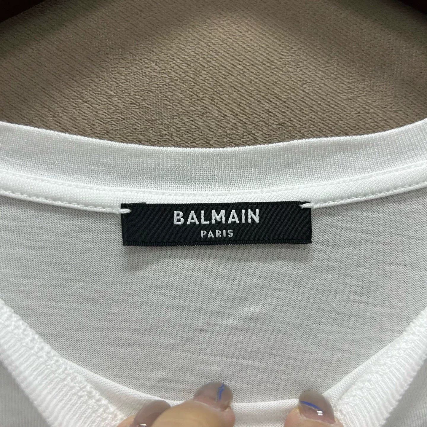 Balmain Balmain Flocked Logo T-Shirt Size XS Size XS / US 0-2 / IT 36-38 - 5 Thumbnail