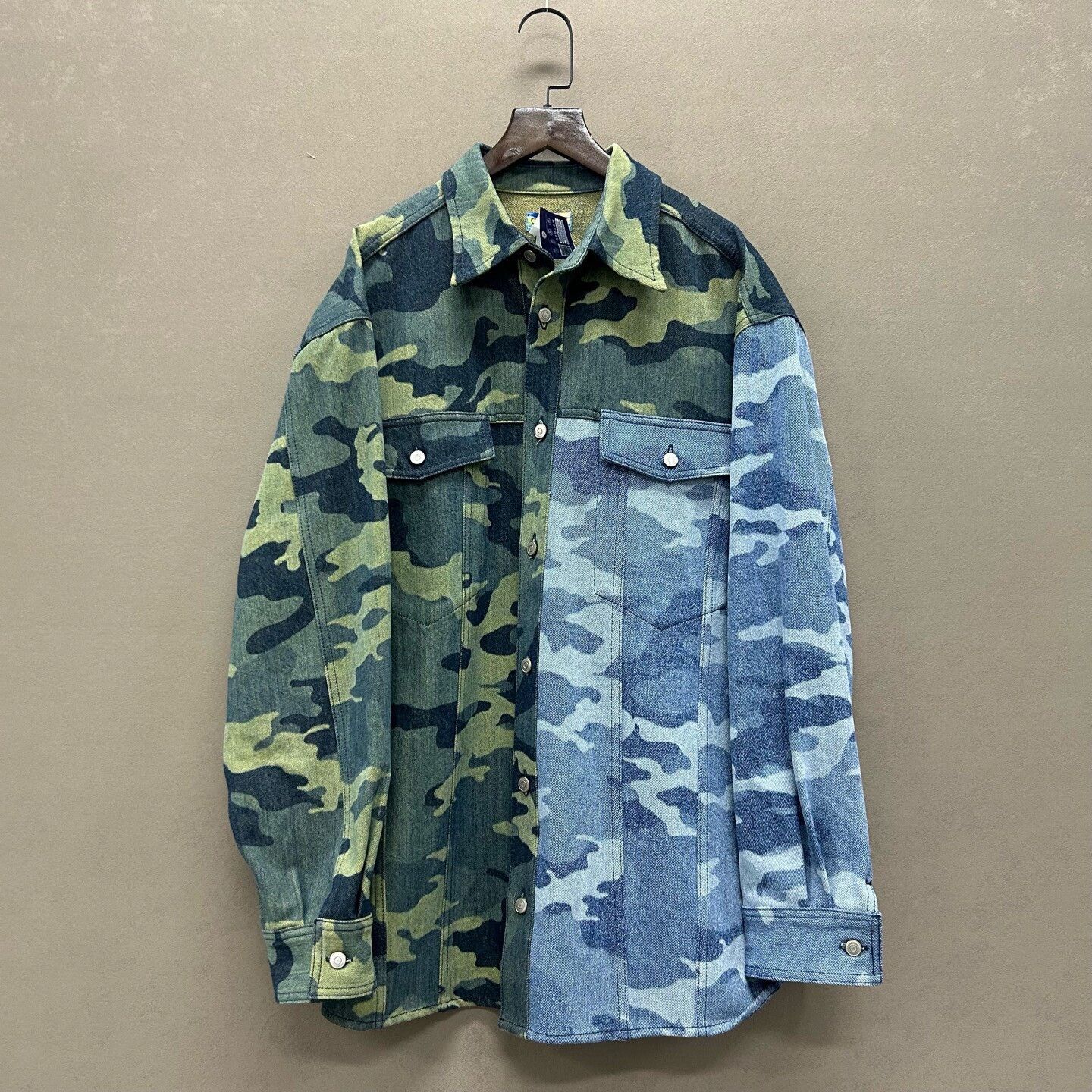 Loewe Loewe Camouflage Denim Jacket Size M Size US M / EU 48-50 / 2 - 2 Thumbnail