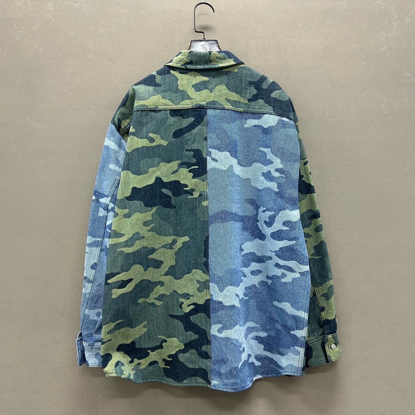 Loewe Loewe Camouflage Denim Jacket Size M Size US M / EU 48-50 / 2 - 3 Thumbnail