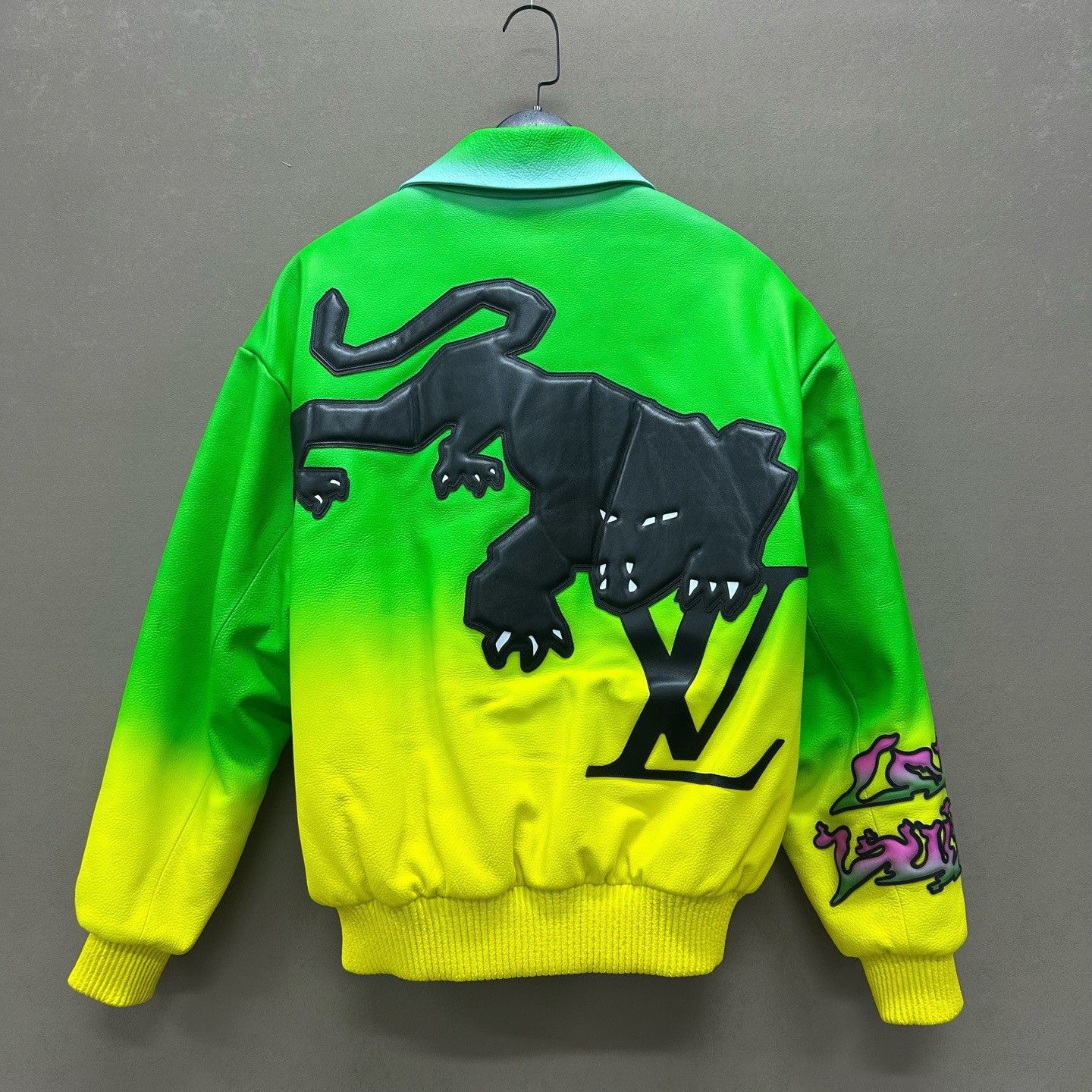 Louis Vuitton Louis Vuitton Panther Leather Jacket Size 46 Size US S / EU 44-46 / 1 - 3 Thumbnail