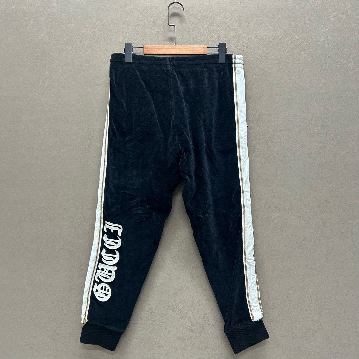 Gucci Gucci Logo Velour Sweatpants L Size US 34 / EU 50 - 3 Thumbnail