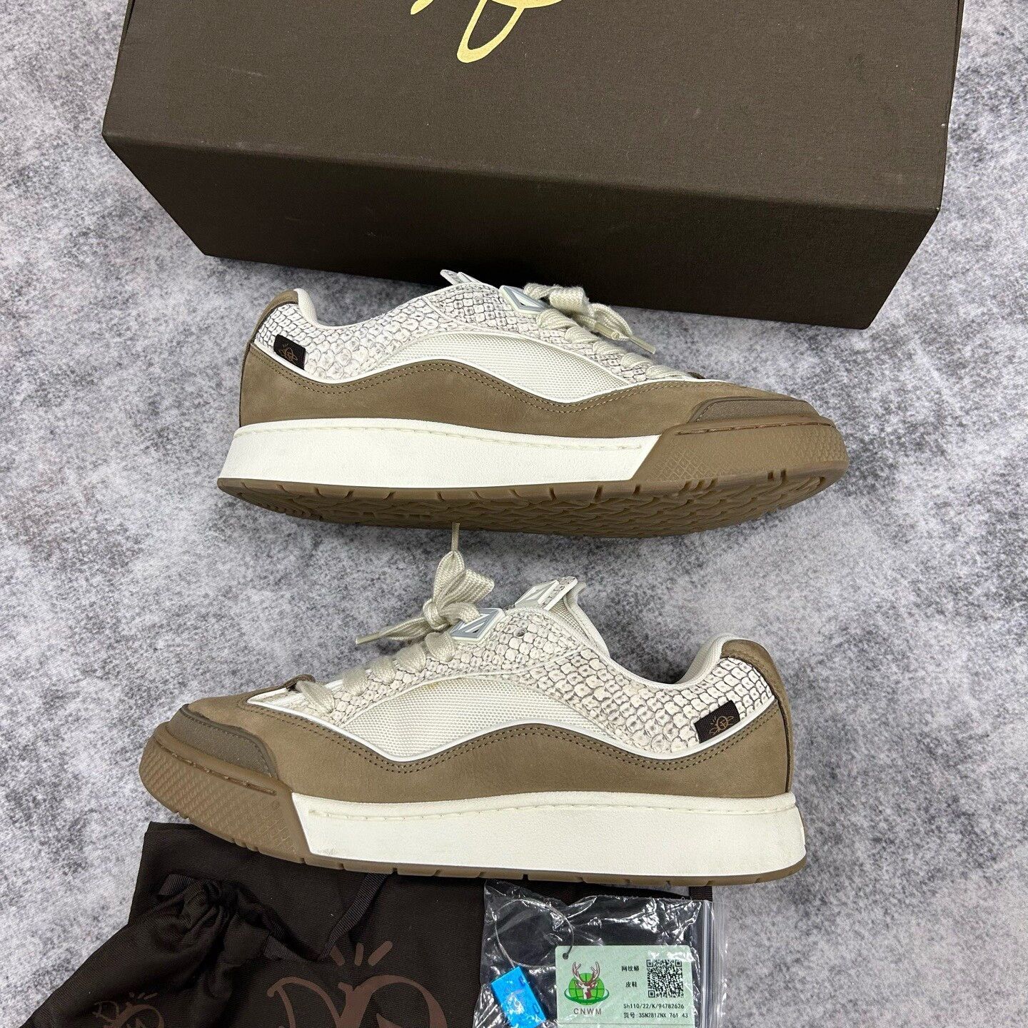 Dior Dior x Cactus Jack B713 Sneakers Size 10 Size US 10 / EU 43 - 6 Thumbnail