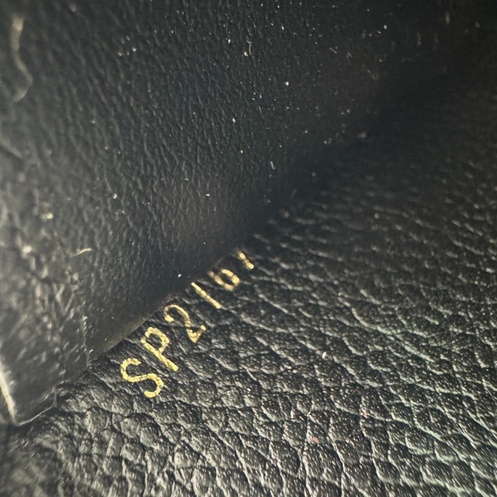 Louis Vuitton LOUIS VUITTON M64805 Zippy Wallet Stitch Round Zipper Empreinte Long Black Size ONE SIZE - 11 Thumbnail