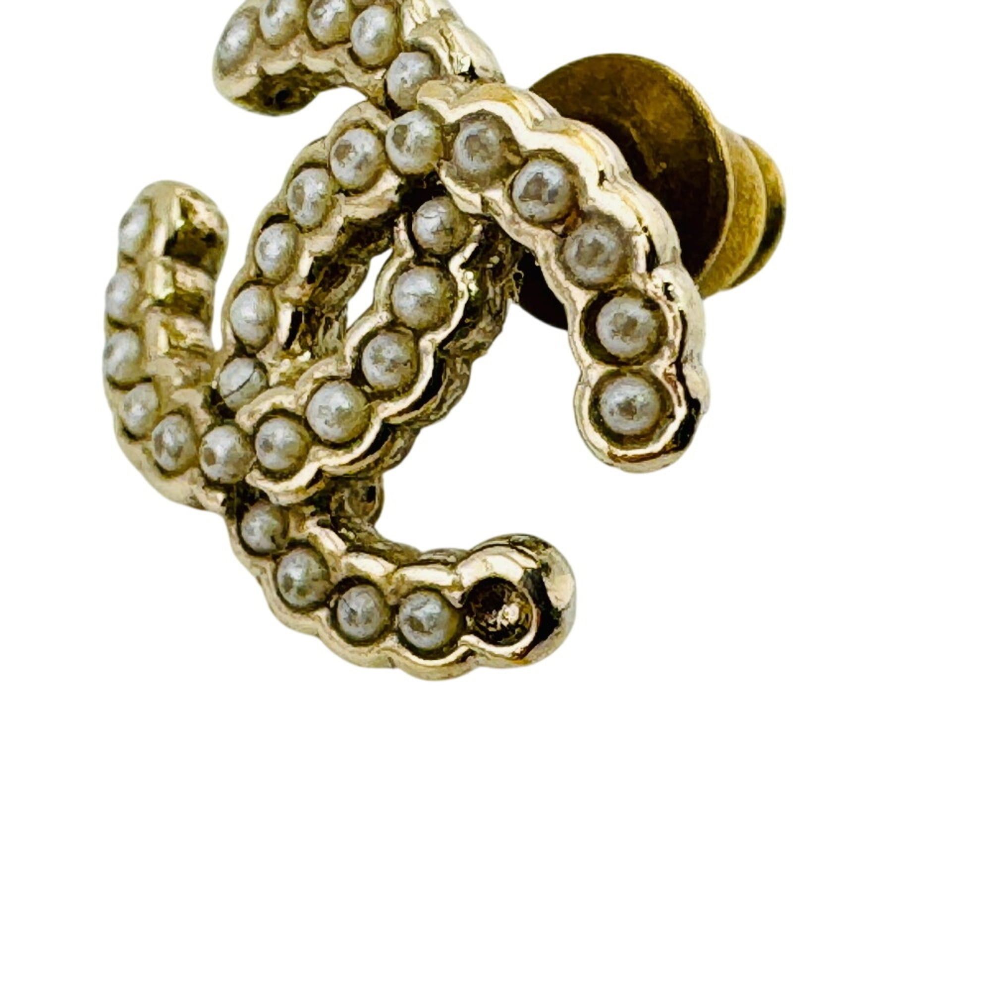 Chanel CHANEL Coco Mark Earring (Single Earring) - White Size ONE SIZE - 7 Thumbnail