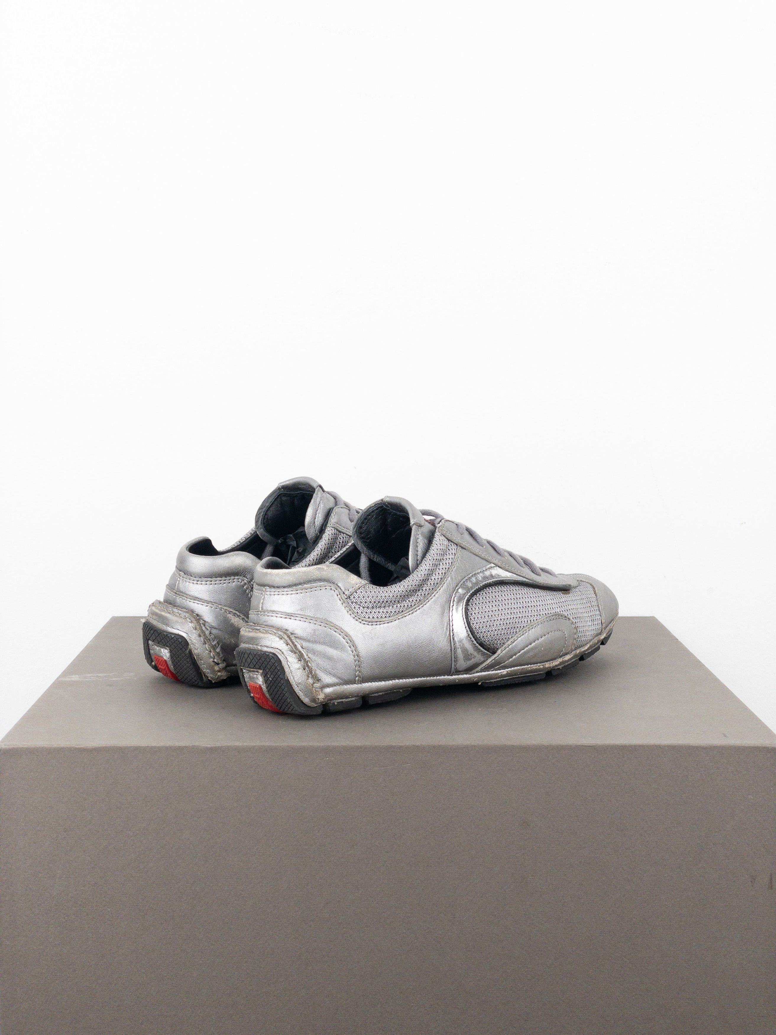 Prada 2000s Monte Carlo Driving Sneakers Size US 5 / IT 35 - 2 Thumbnail