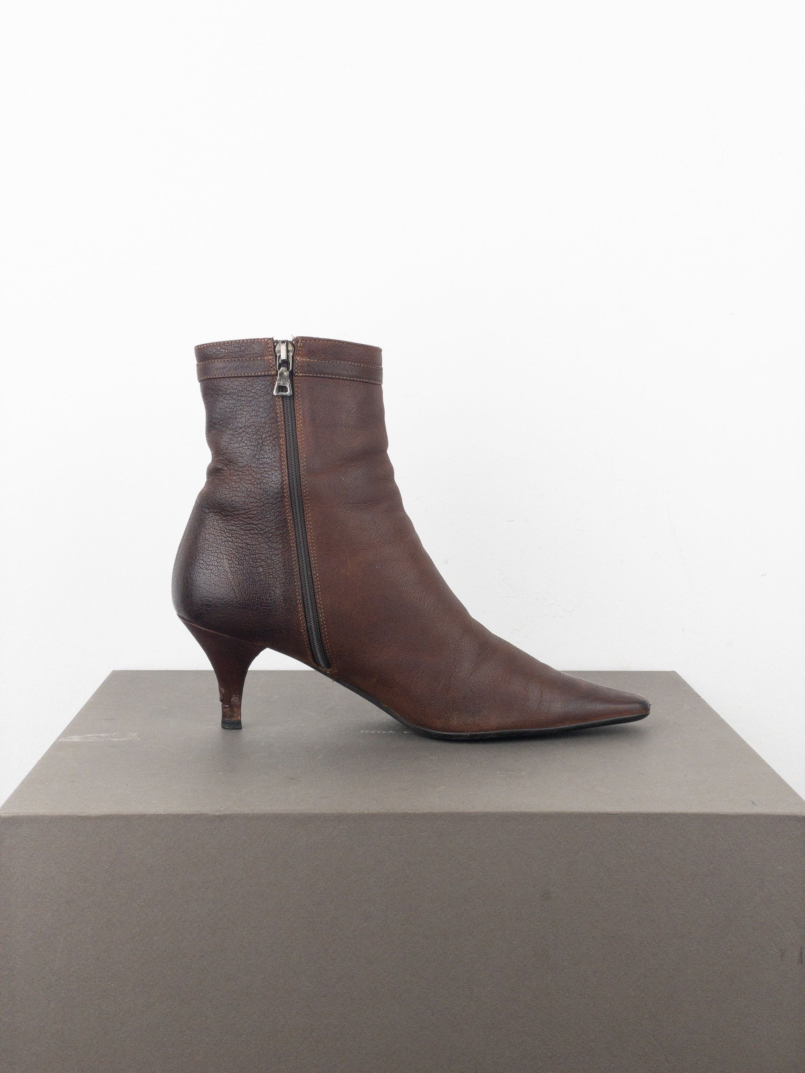 Prada 2000s Square Toe Buckle Kitten Heel Ankle Boots Size US 8 / IT 38 - 4 Thumbnail