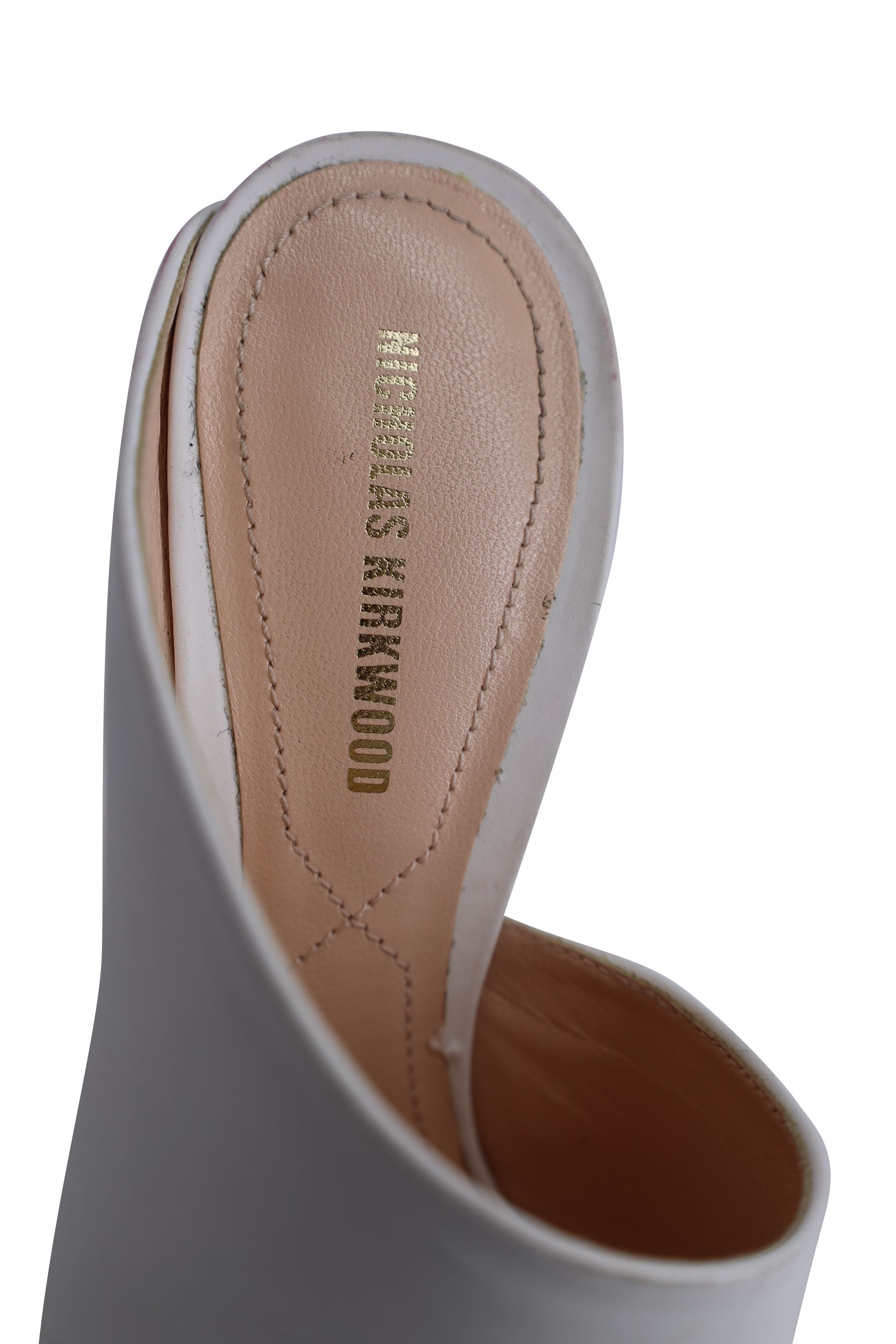 Nicholas Kirkwood Nicholas Kirkwood Heeled Mules with Pearl in White Leather Size US 5 / IT 35 - 9 Thumbnail
