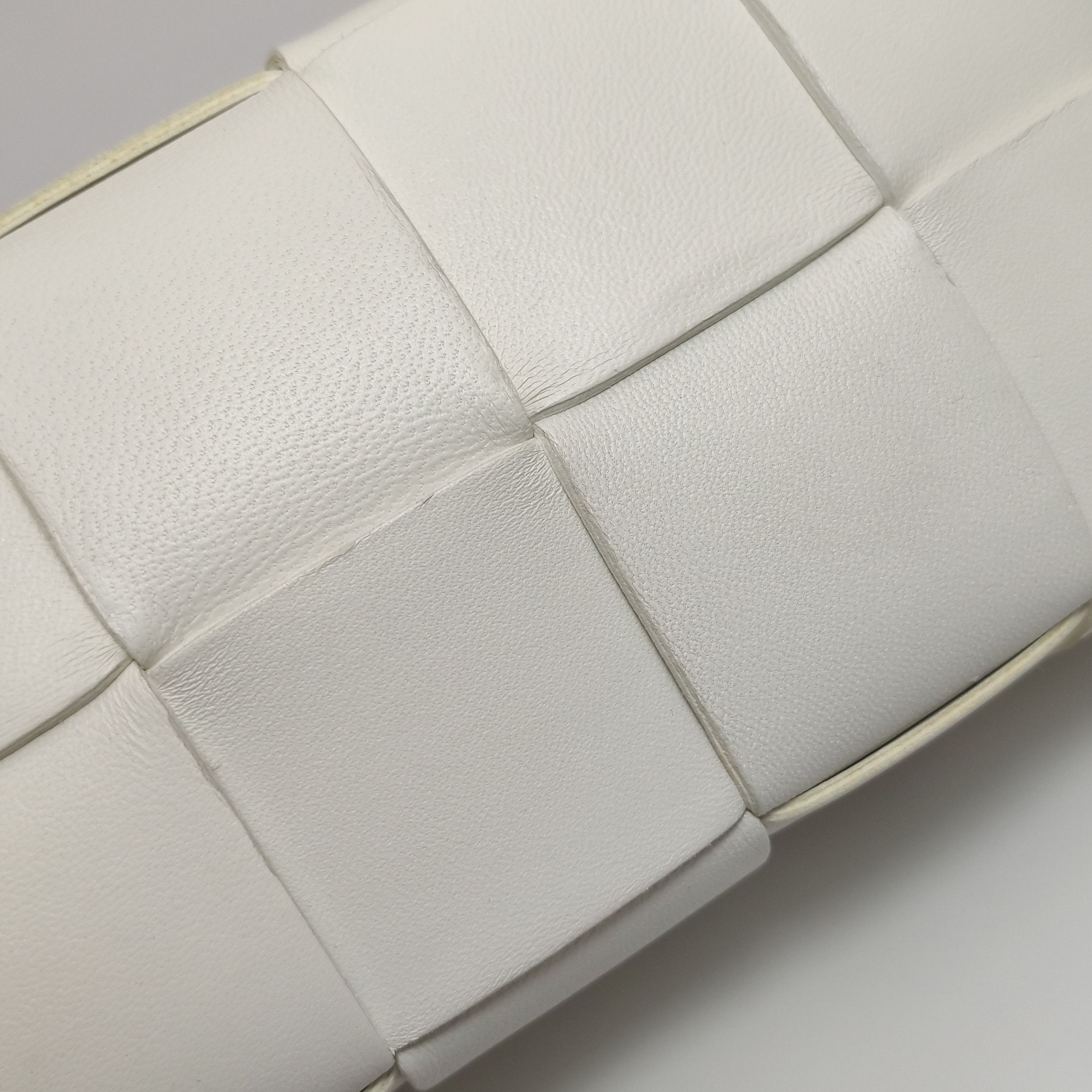 Bottega Veneta Bottega Veneta Women os Shoulder Bags Size ONE SIZE - 14 Thumbnail