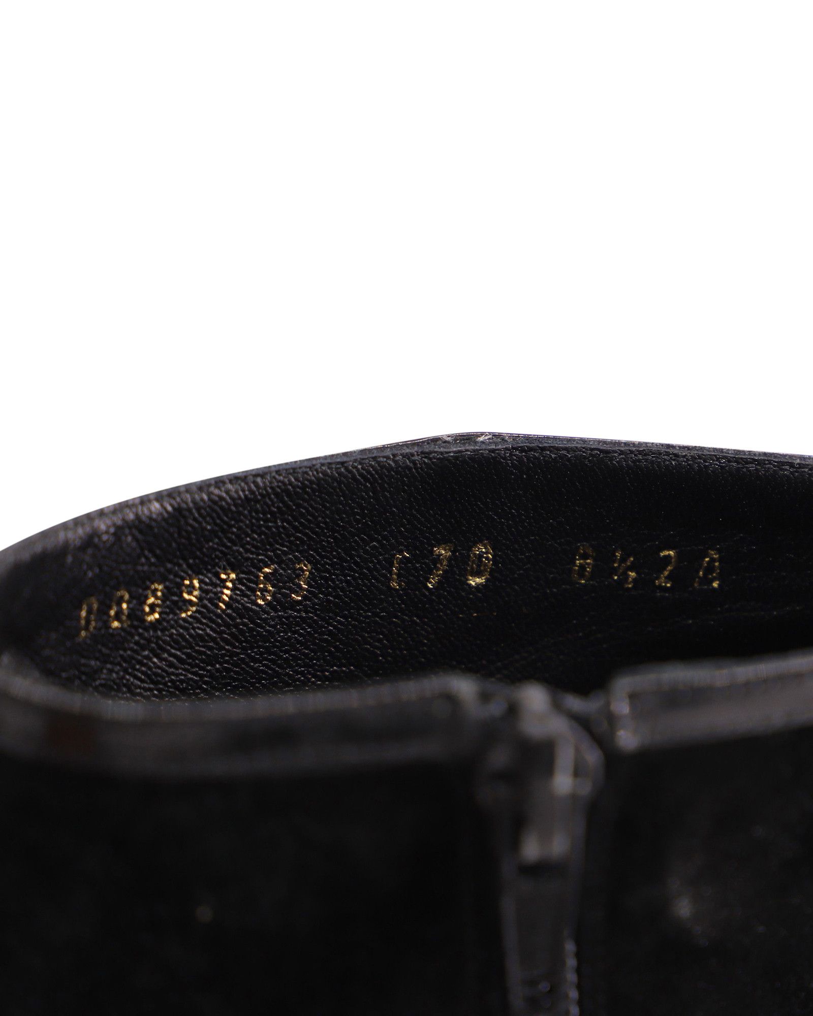Salvatore Ferragamo Salvatore Ferragamo Mid Heel Ankle Boots in Black Suede Size US 9.5 / IT 39.5 - 6 Thumbnail