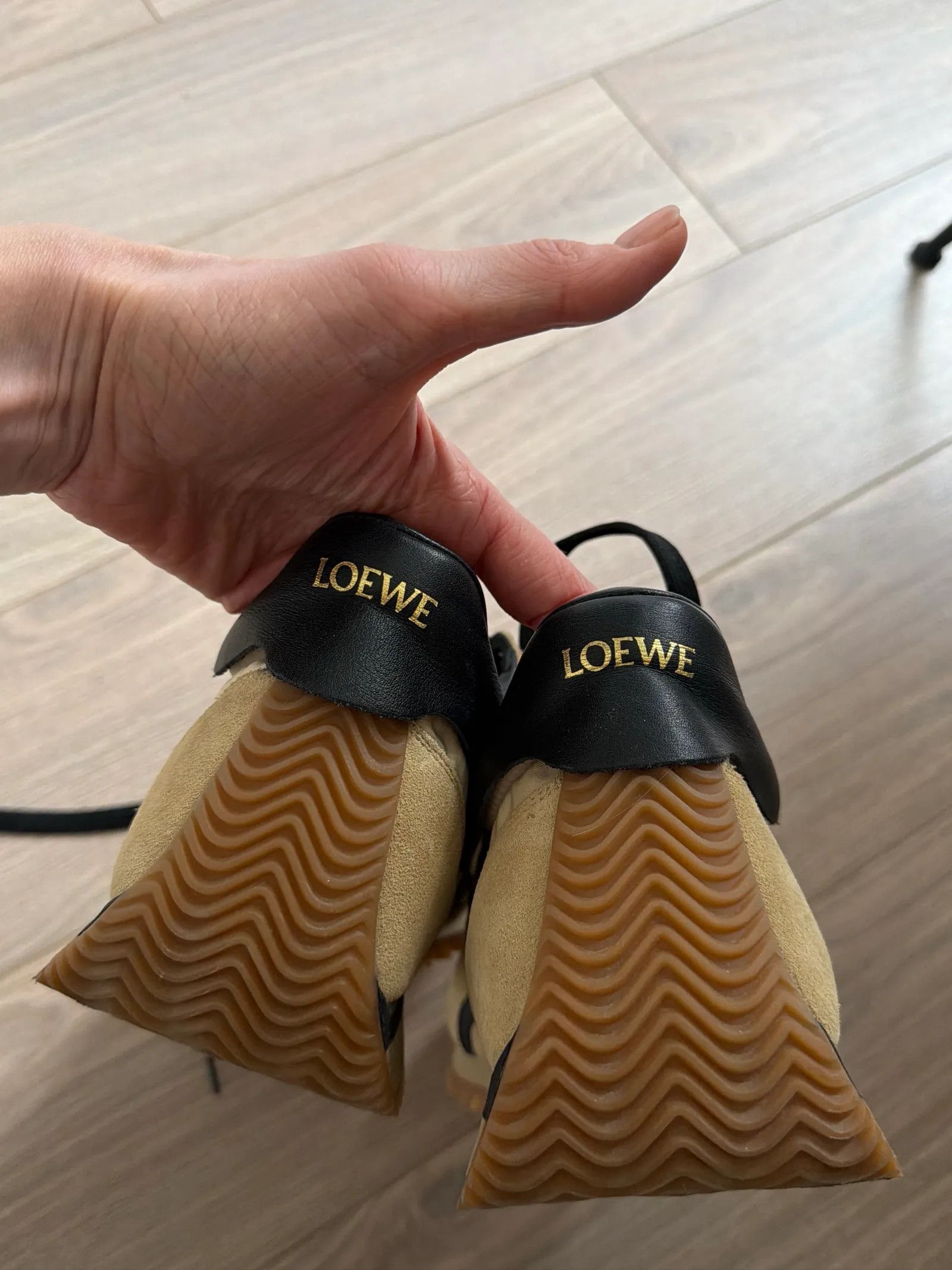 Loewe Loewe Runner Sneakers Size US 12 / IT 42 - 3 Thumbnail