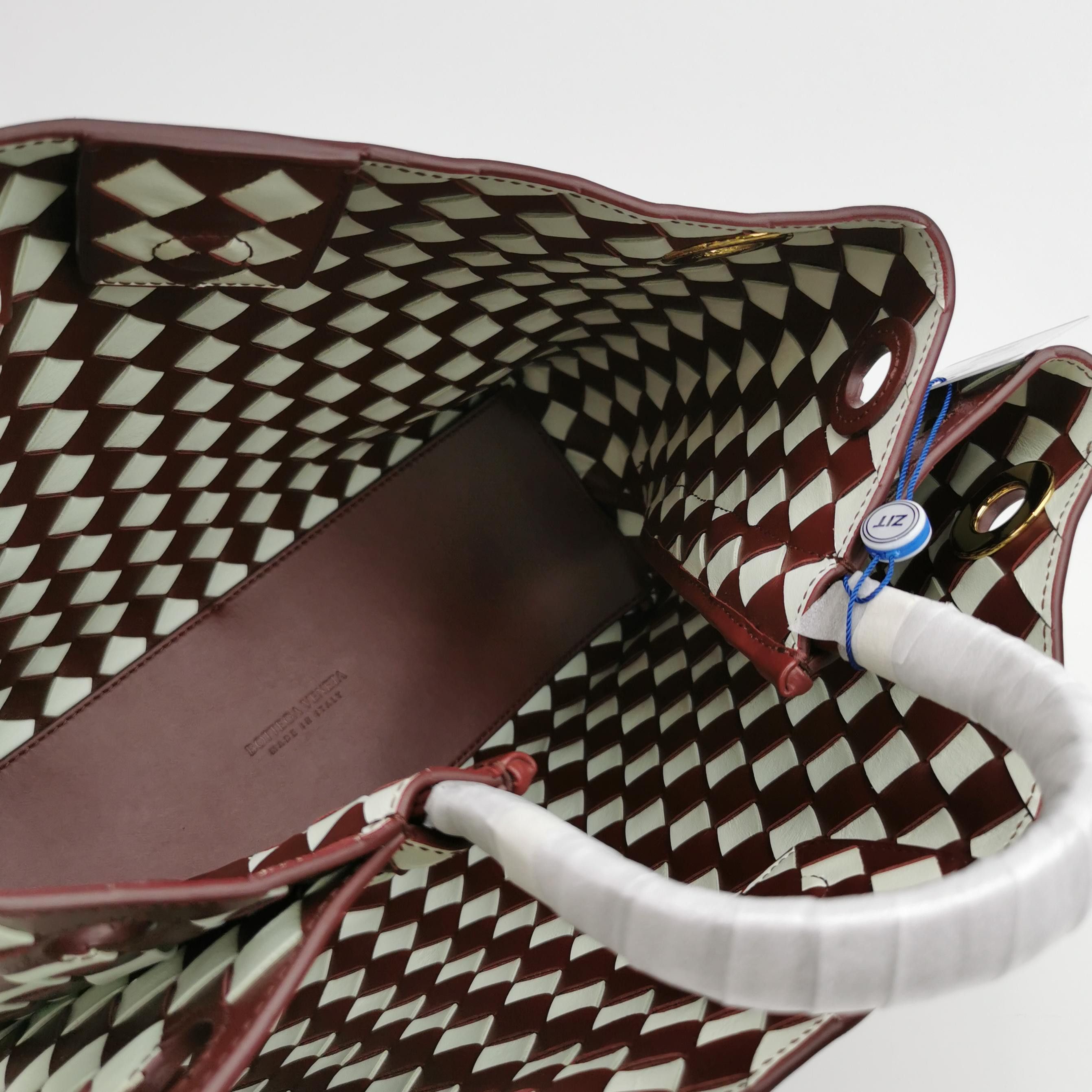 Bottega Veneta Bottega Veneta Women os Shoulder Bags Size ONE SIZE - 8 Thumbnail