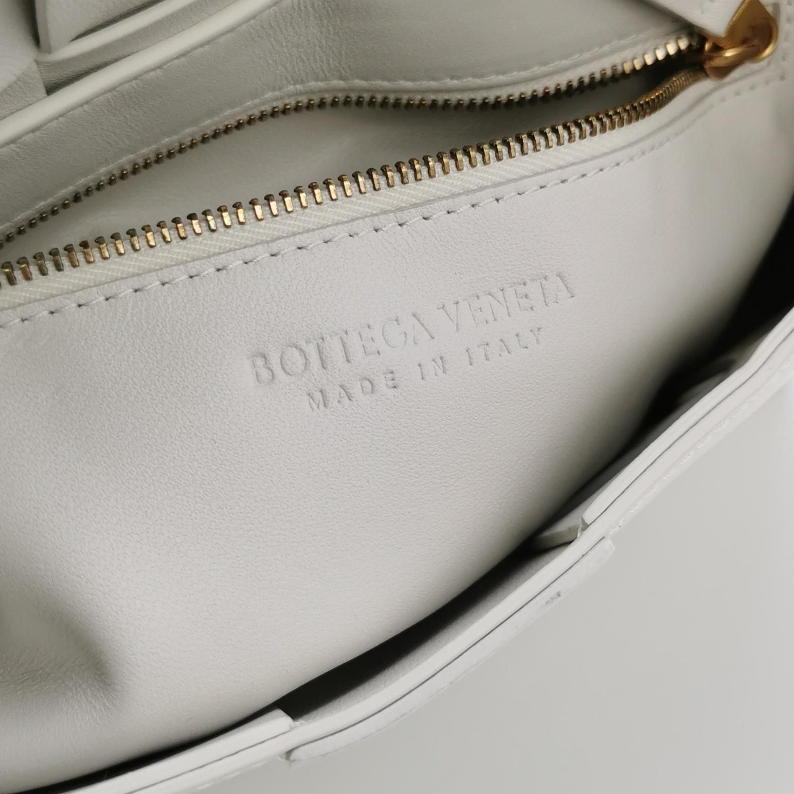 Bottega Veneta Bottega Veneta Women os Shoulder Bags Size ONE SIZE - 8 Thumbnail