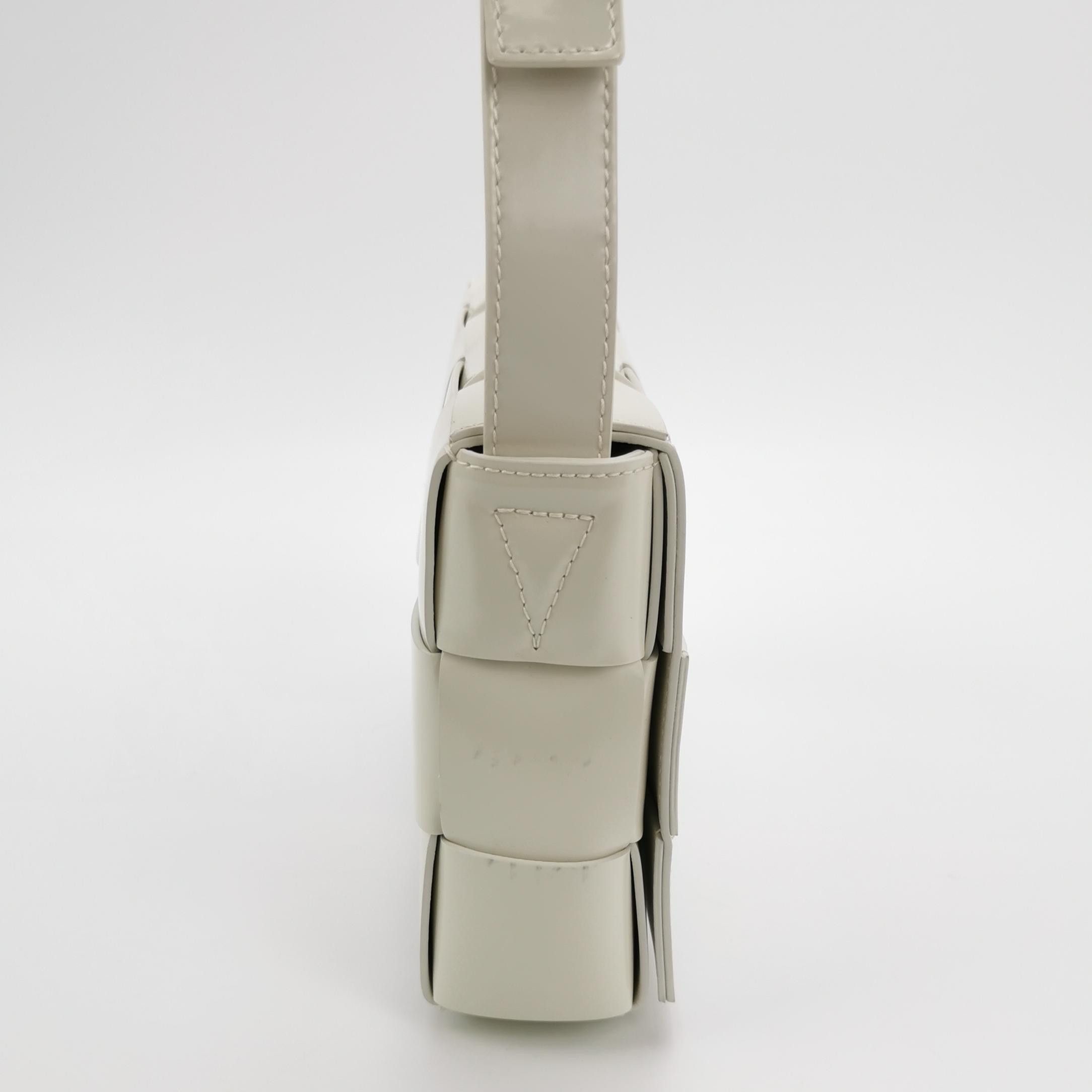 Bottega Veneta Bottega Veneta Women os Shoulder Bags Size ONE SIZE - 4 Thumbnail