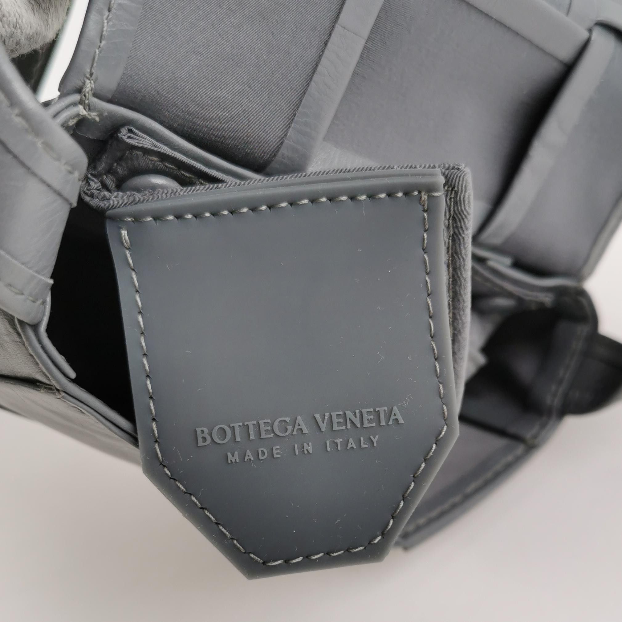 Bottega Veneta Bottega Veneta Women os Shoulder Bags Size ONE SIZE - 8 Thumbnail