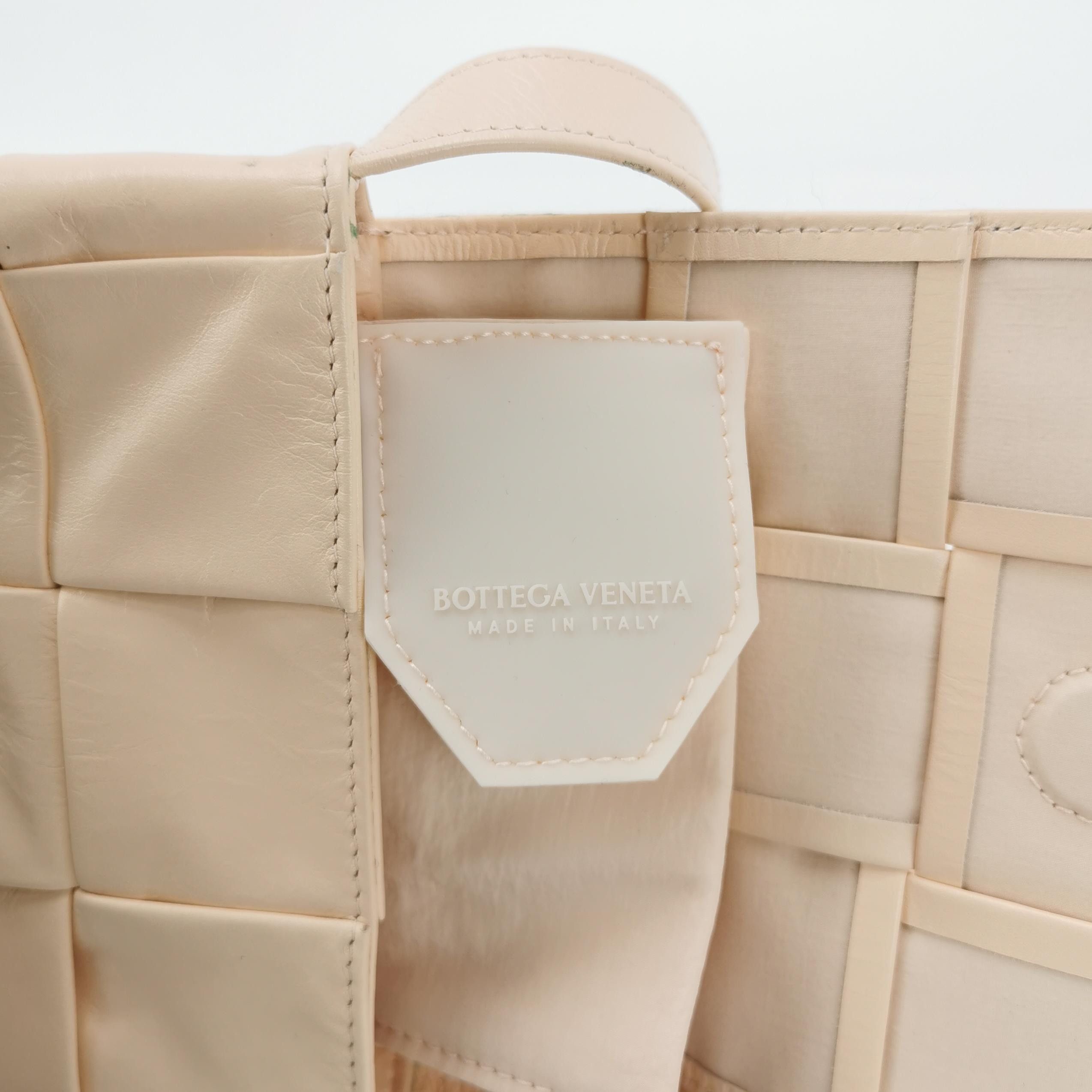 Bottega Veneta Bottega Veneta Women os Shoulder Bags Size ONE SIZE - 8 Thumbnail