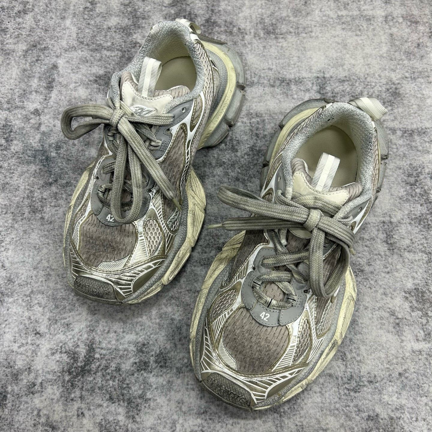 Balenciaga Balenciaga 3XL Sneakers Gray Size 42 Size US 9 / EU 42 - 4 Thumbnail