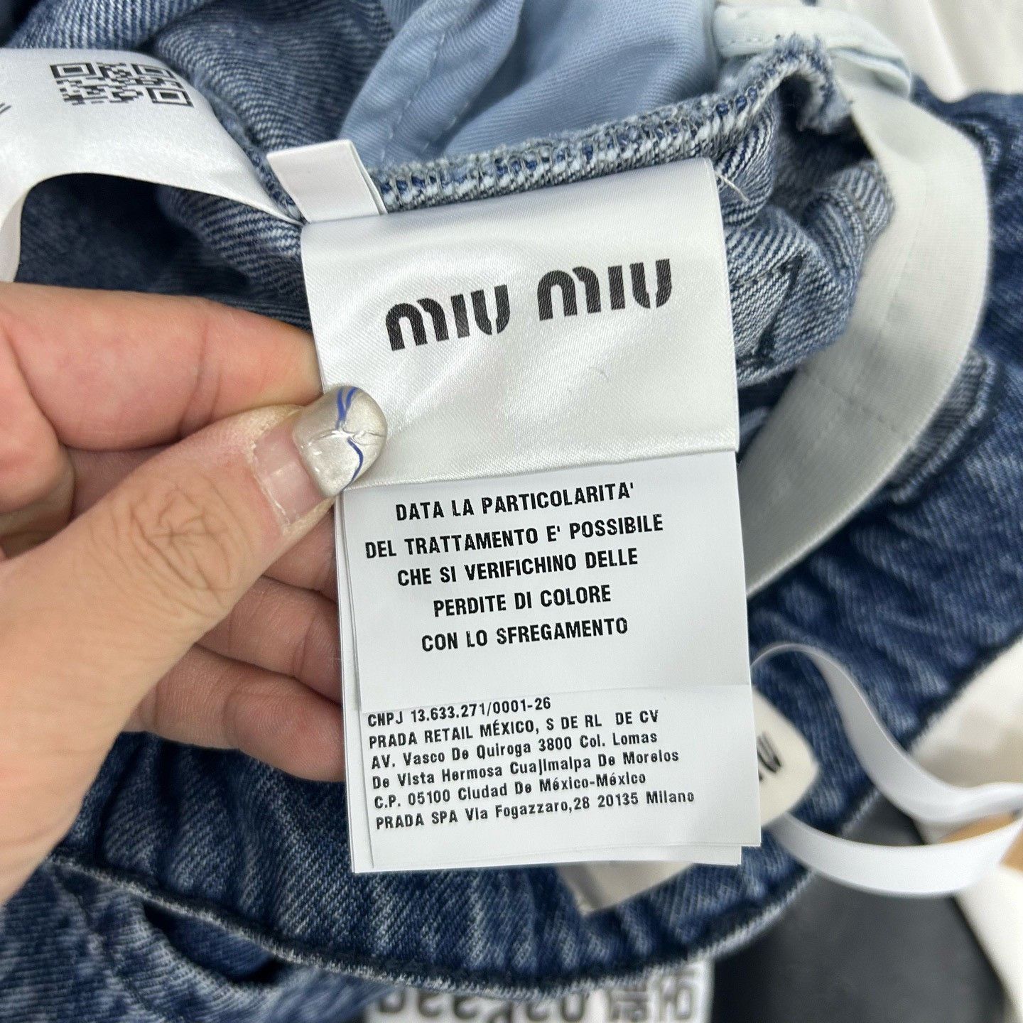 Miu Miu Miu Miu Logo Print Denim Shorts Size 24 Size 24" / US 00 / IT 34 - 6 Thumbnail