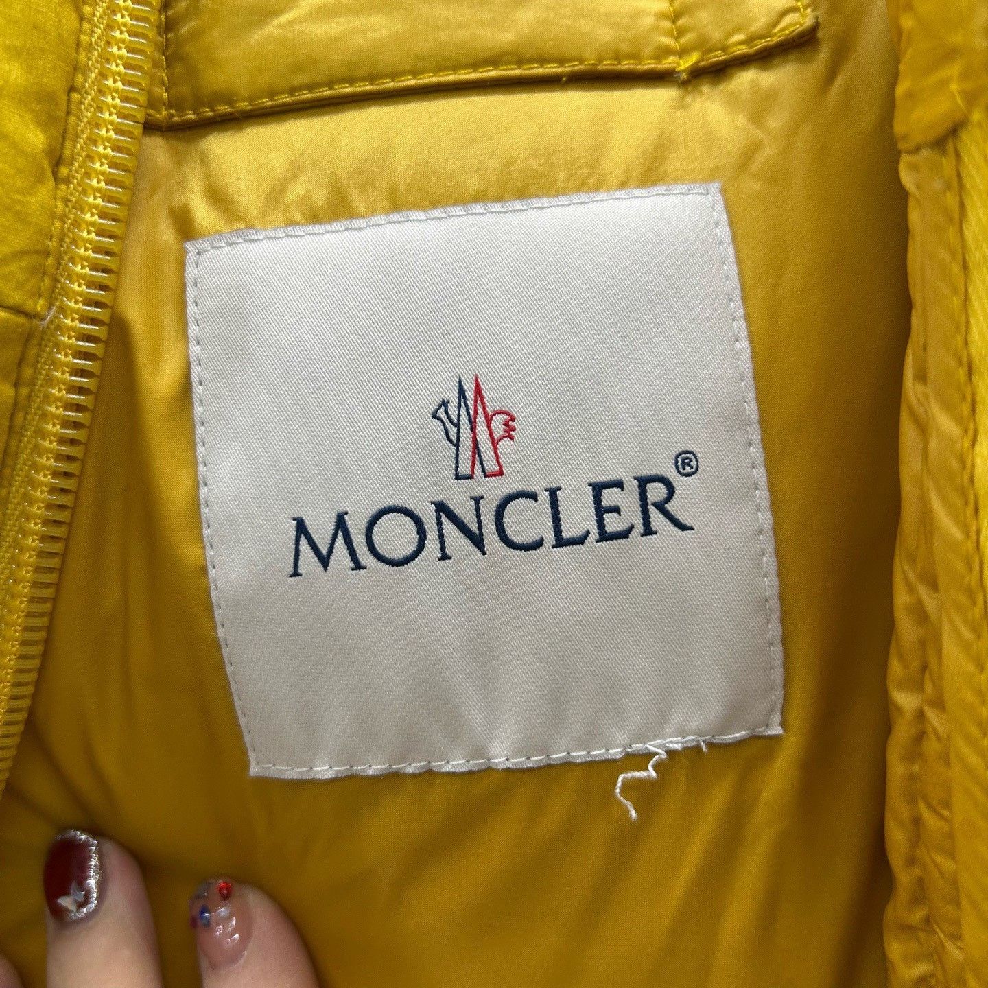 Moncler Moncler x JW Anderson Yellow Puffer Coat Size 1 Size US S / EU 44-46 / 1 - 5 Thumbnail