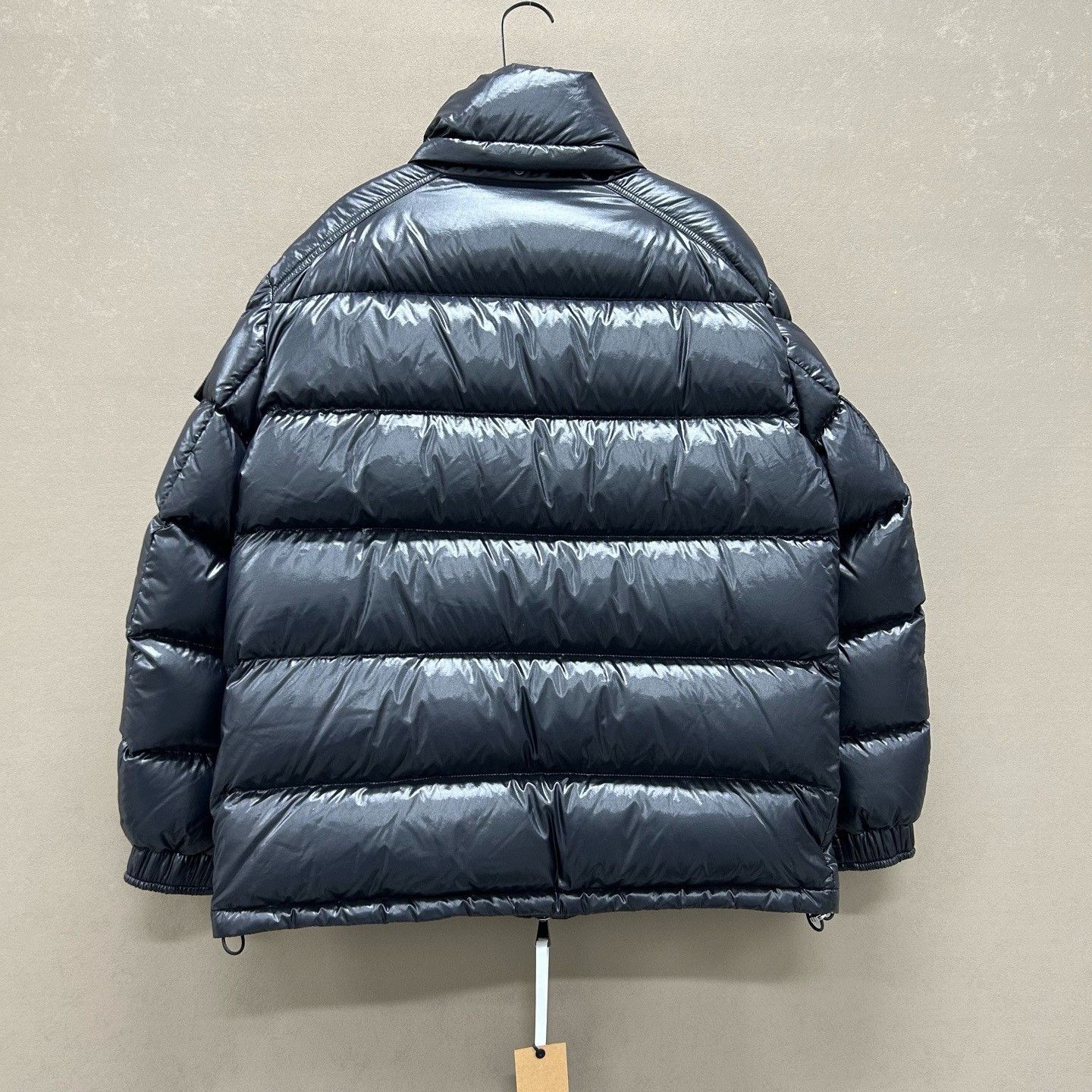 Moncler Moncler Maire Shiny Down Jacket Size 3 Size US L / EU 52-54 / 3 - 3 Thumbnail