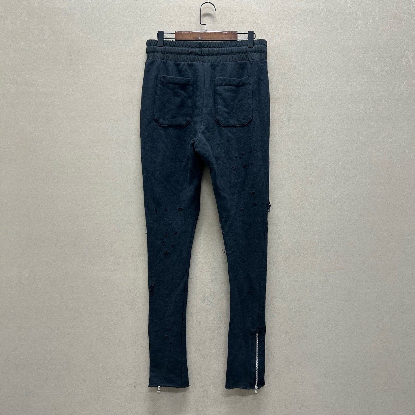 Amiri Amiri Black Distressed Zipper Sweatpants Size S Size US 30 / EU 46 - 3 Thumbnail