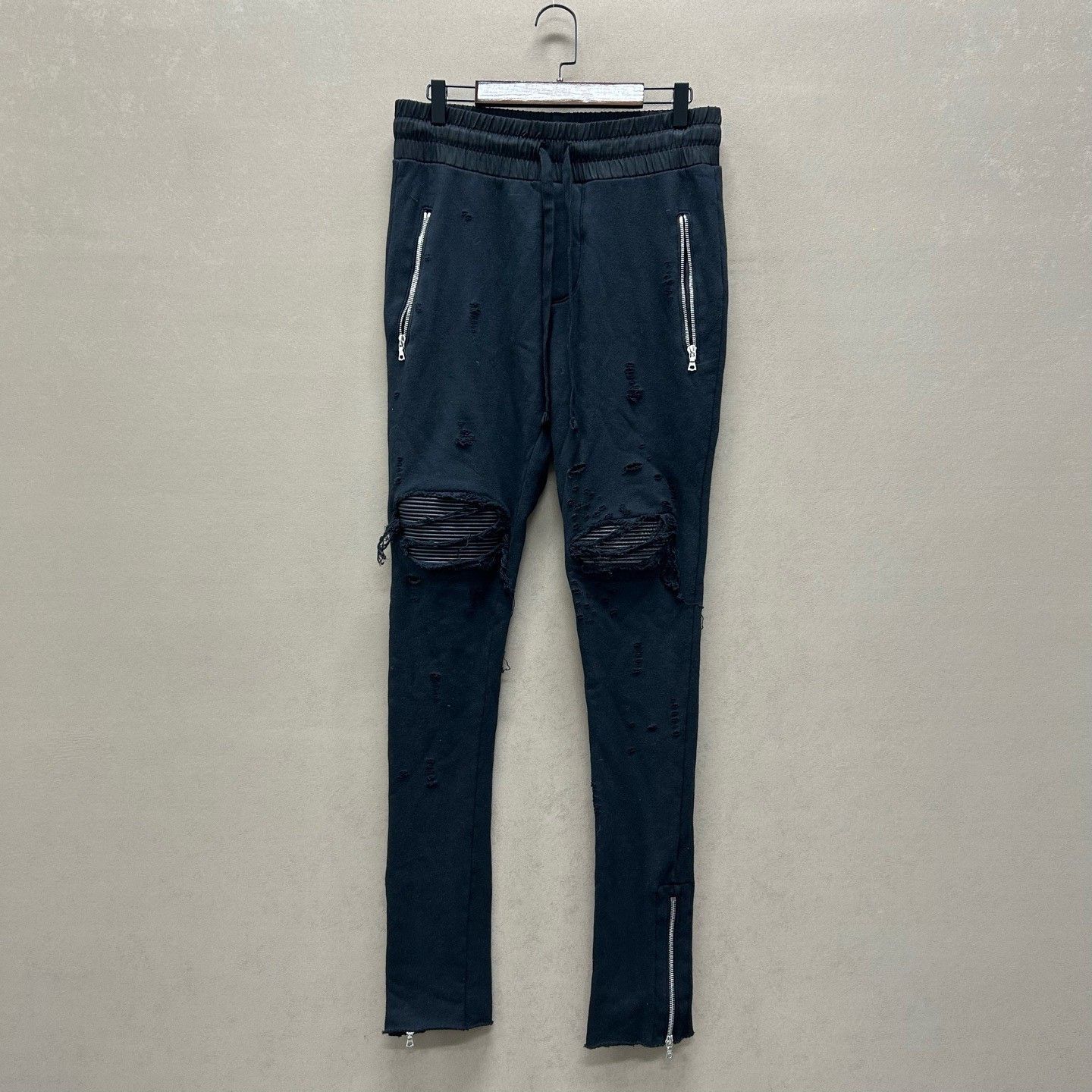 Amiri Amiri Black Distressed Zipper Sweatpants Size S Size US 30 / EU 46 - 2 Thumbnail