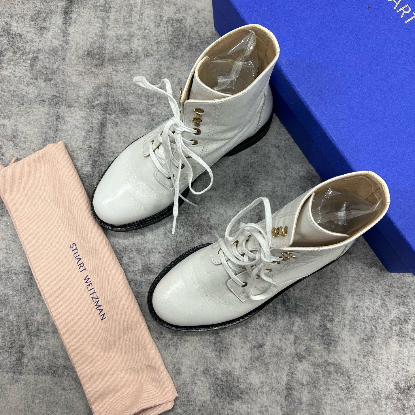 Stuart Weitzman Stuart Weitzman White Lace-Up Boots Size 6.5 Size US 6.5 / IT 36.5 - 2 Thumbnail