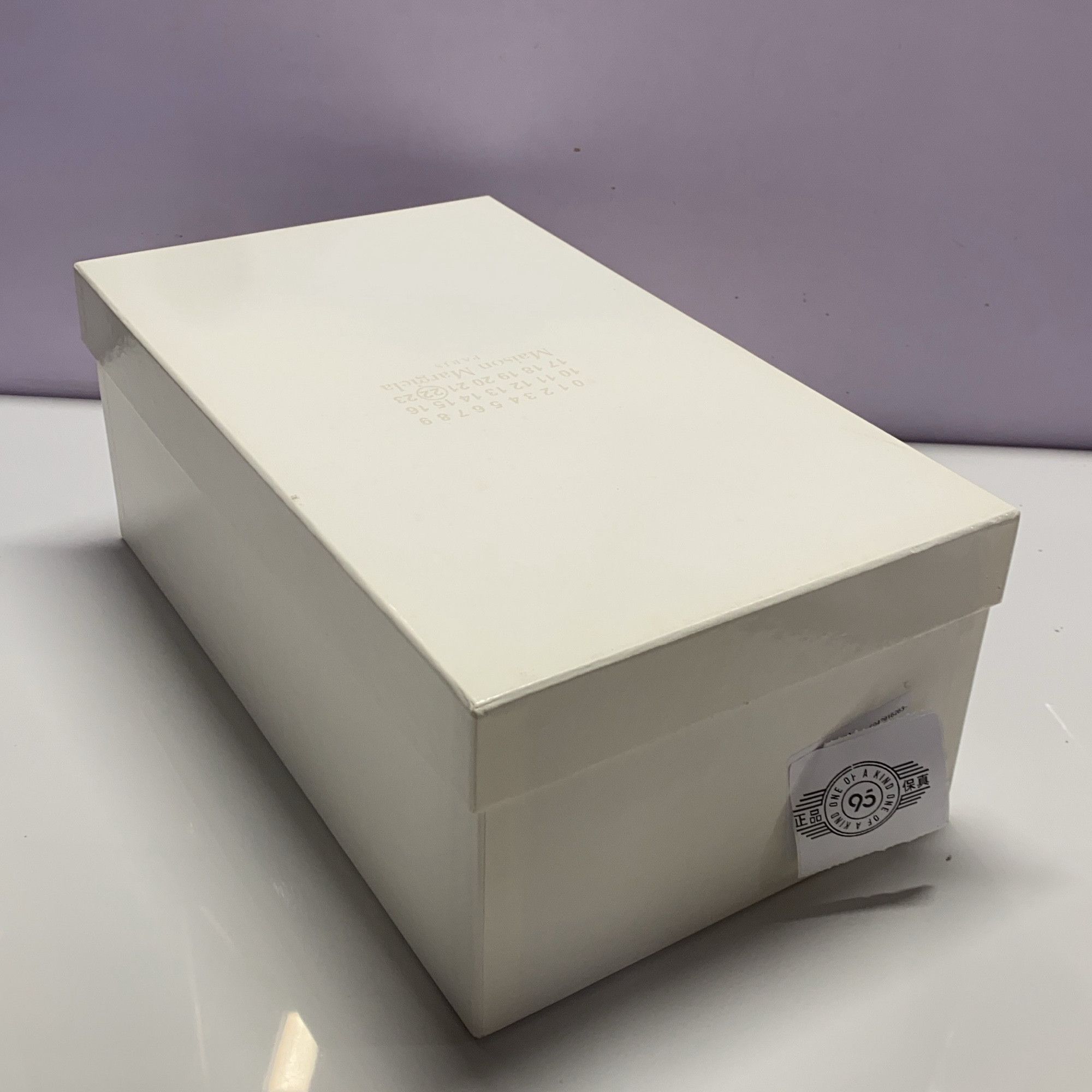 Maison Margiela Maison Margiela Replica Low-Top Sneakers Size 40.5 Size US 7.5 / EU 40-41 - 13 Thumbnail