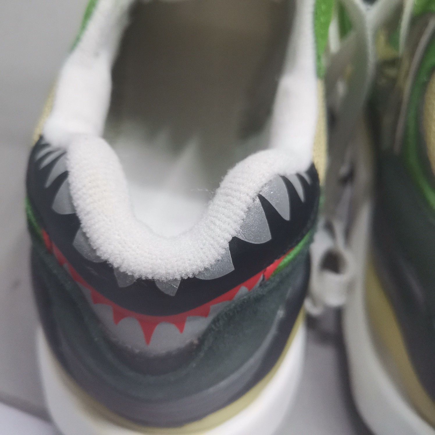 Bape × New Balance A Bathing Ape x New Balance 5740 Camo Low-Top Sneakers US 9 Size US 9 / EU 42 - 10 Thumbnail