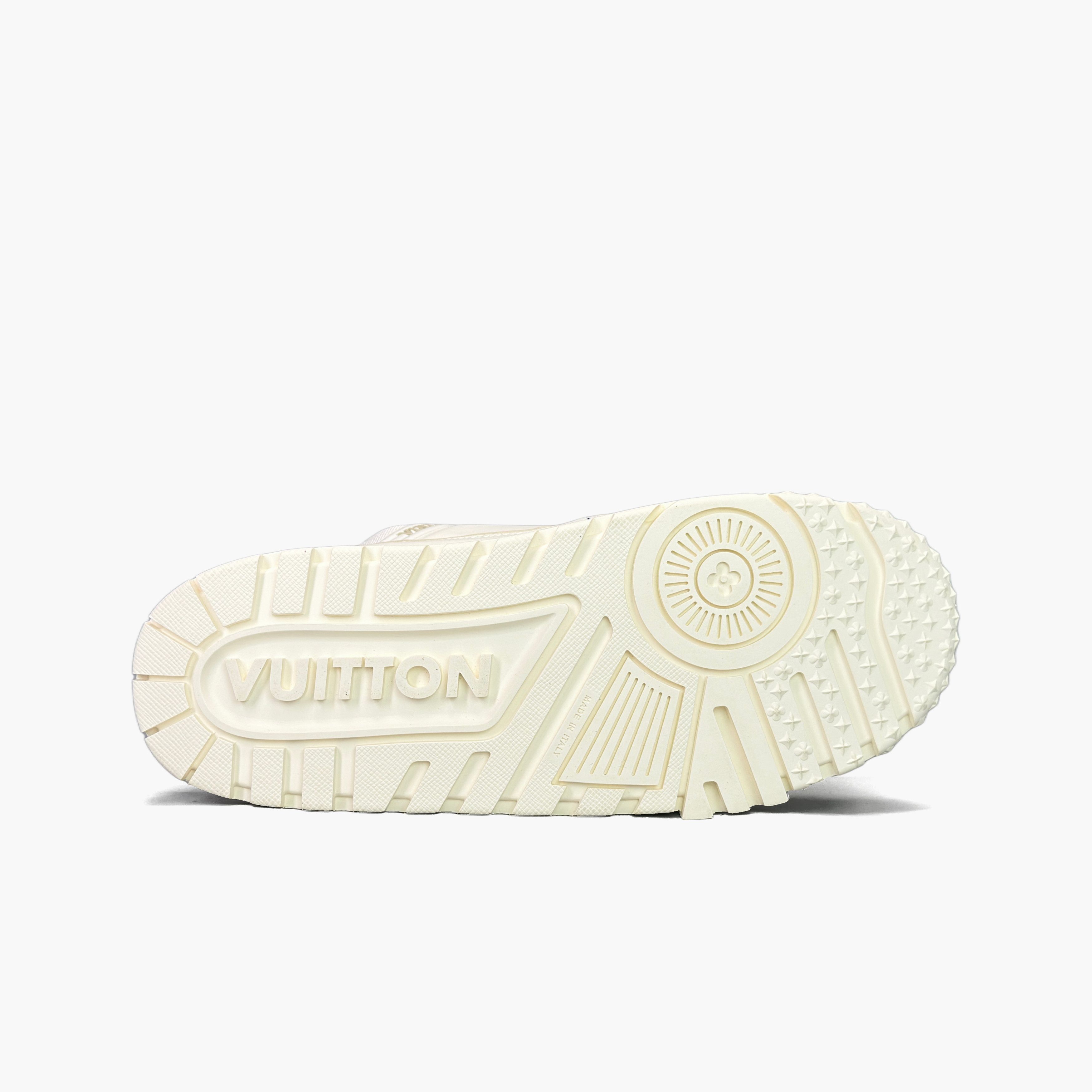 Louis Vuitton Louis Vuitton Trainer Maxi Sneakers US 12 Size US 12 / EU 45 - 7 Thumbnail