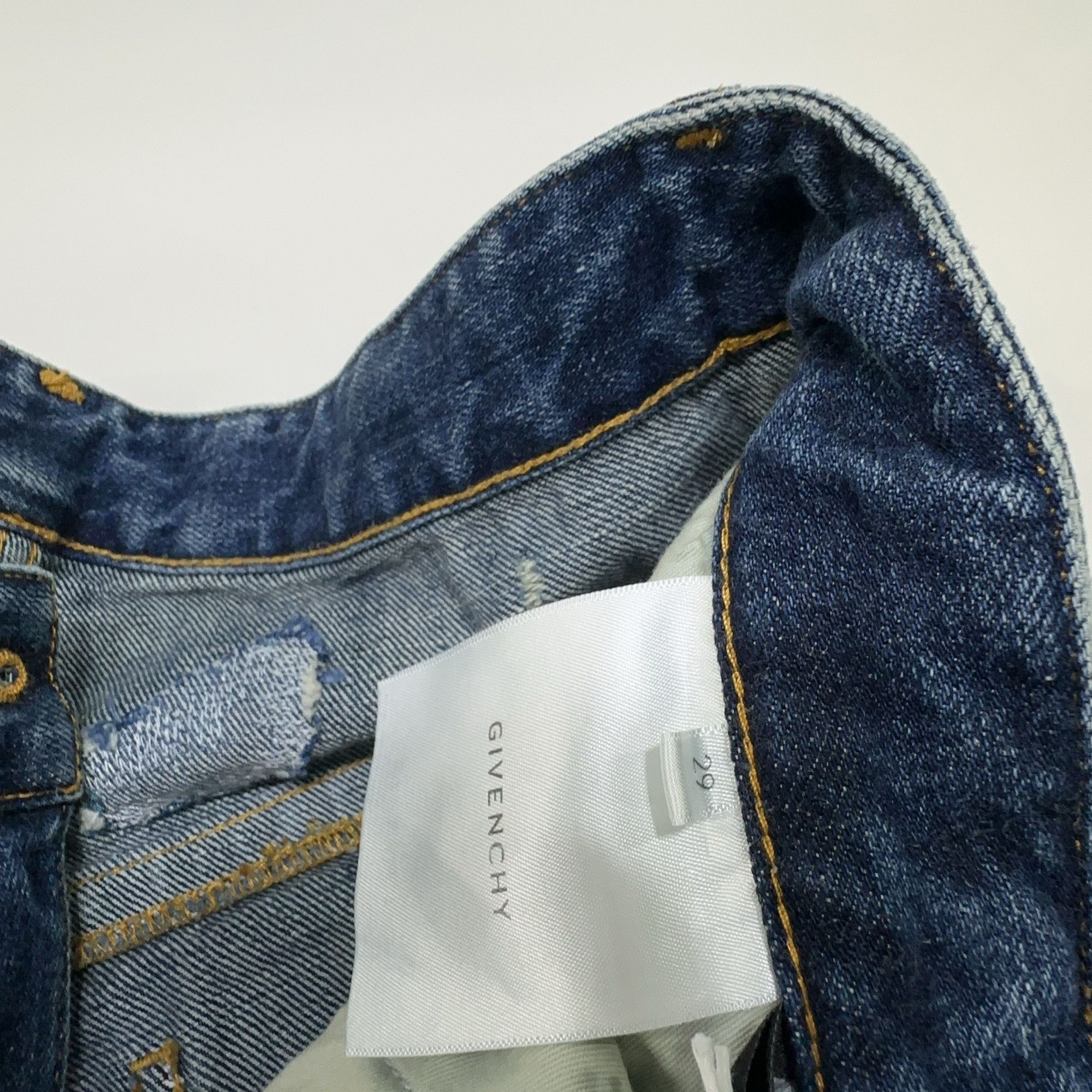 Givenchy Givenchy Distressed Denim Jeans Size 29 Size US 29 - 5 Thumbnail