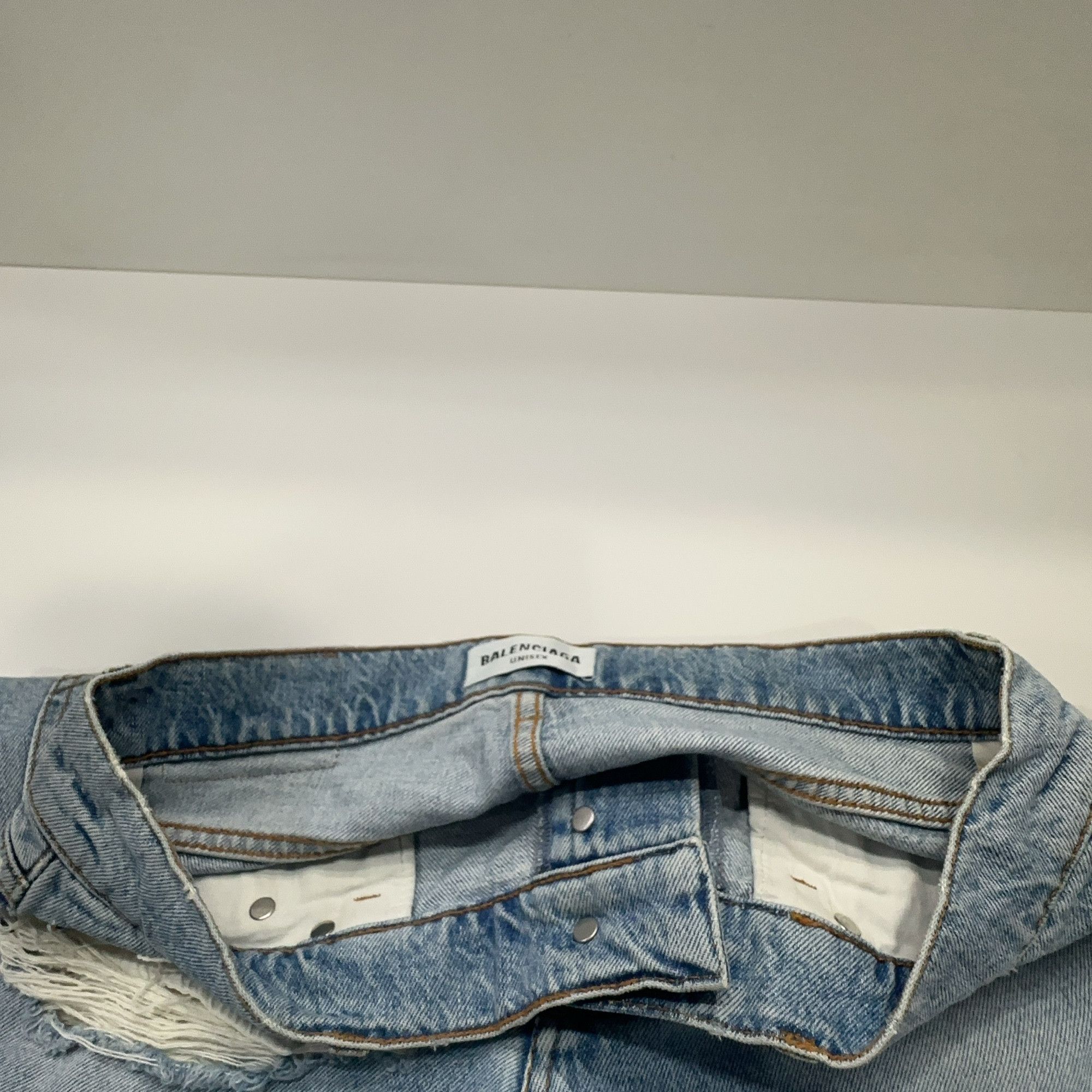 Balenciaga Balenciaga Distressed Denim Jeans Size 27 Size US 27 - 6 Thumbnail