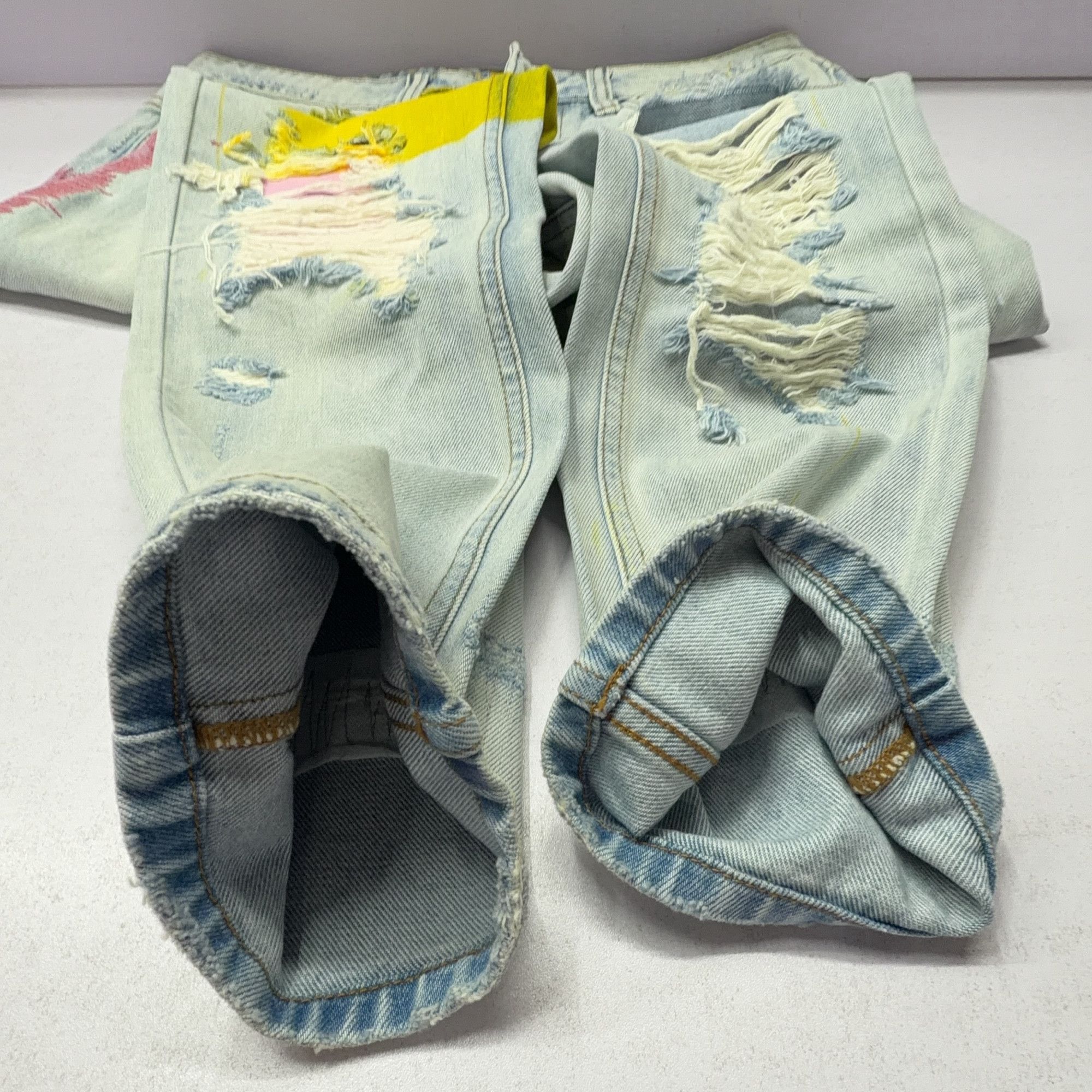 Drew House Drew House Distressed Bear Patch Jeans Size 32 Size US 32 / EU 48 - 8 Thumbnail