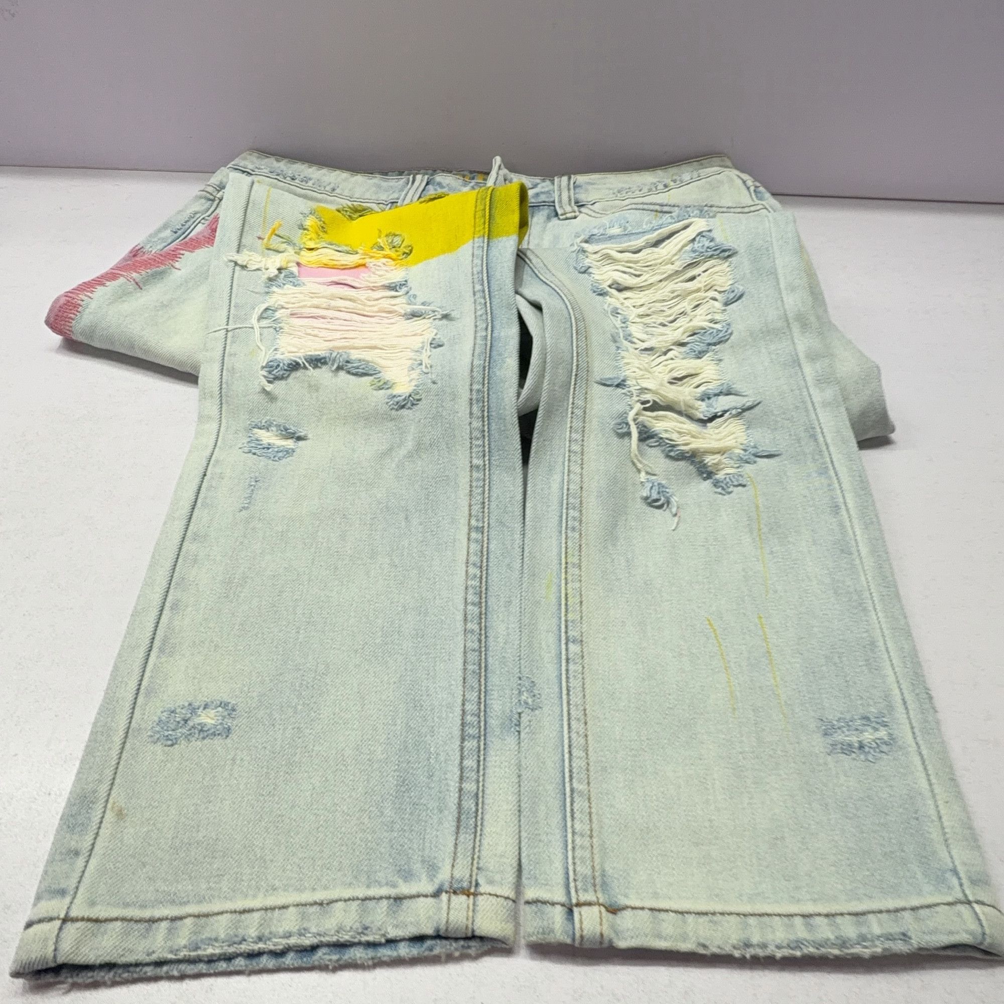 Drew House Drew House Distressed Bear Patch Jeans Size 32 Size US 32 / EU 48 - 7 Thumbnail