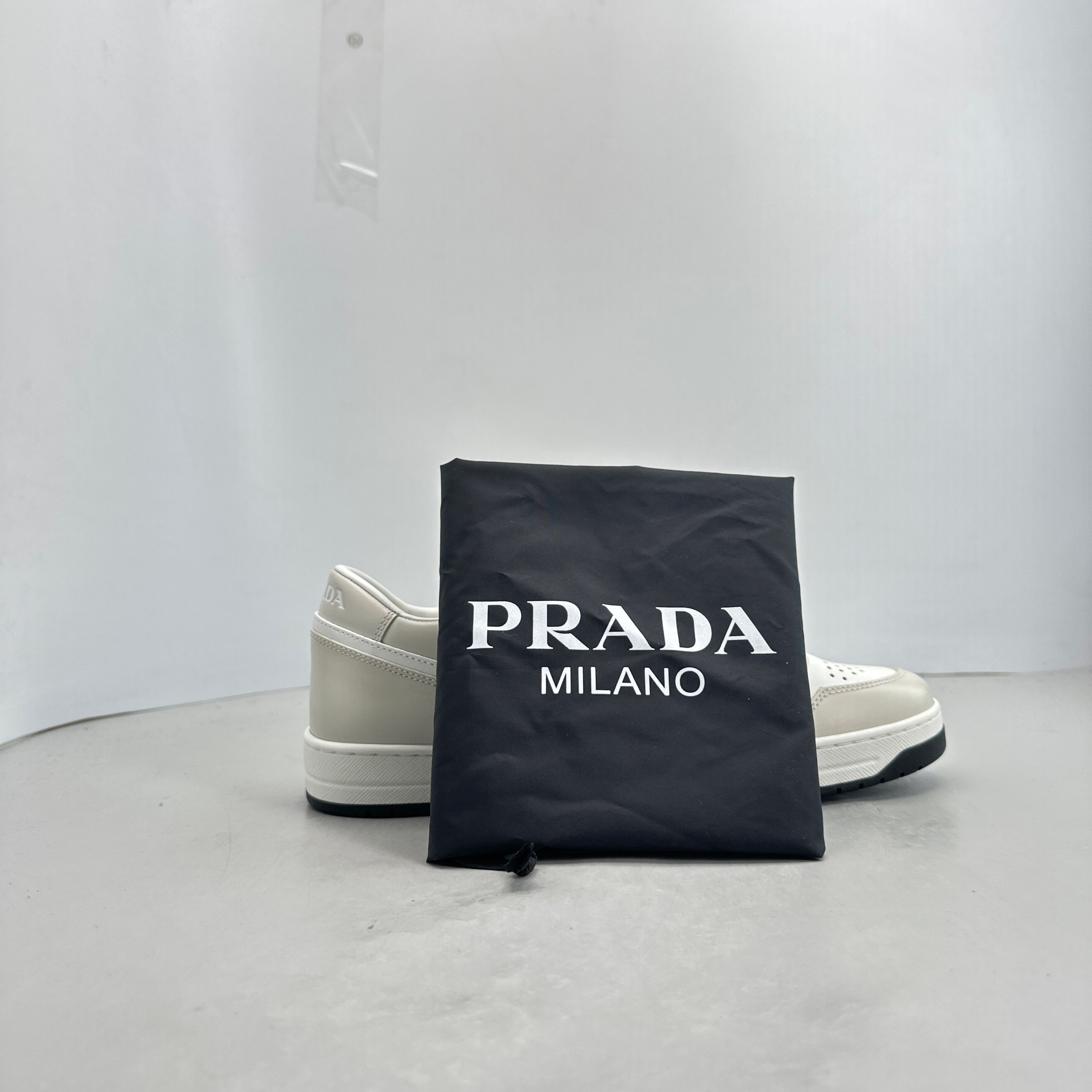 Prada Prada Downtown Leather Low-Top Sneakers Size 8.5 Size US 8.5 / EU 41-42 - 10 Thumbnail
