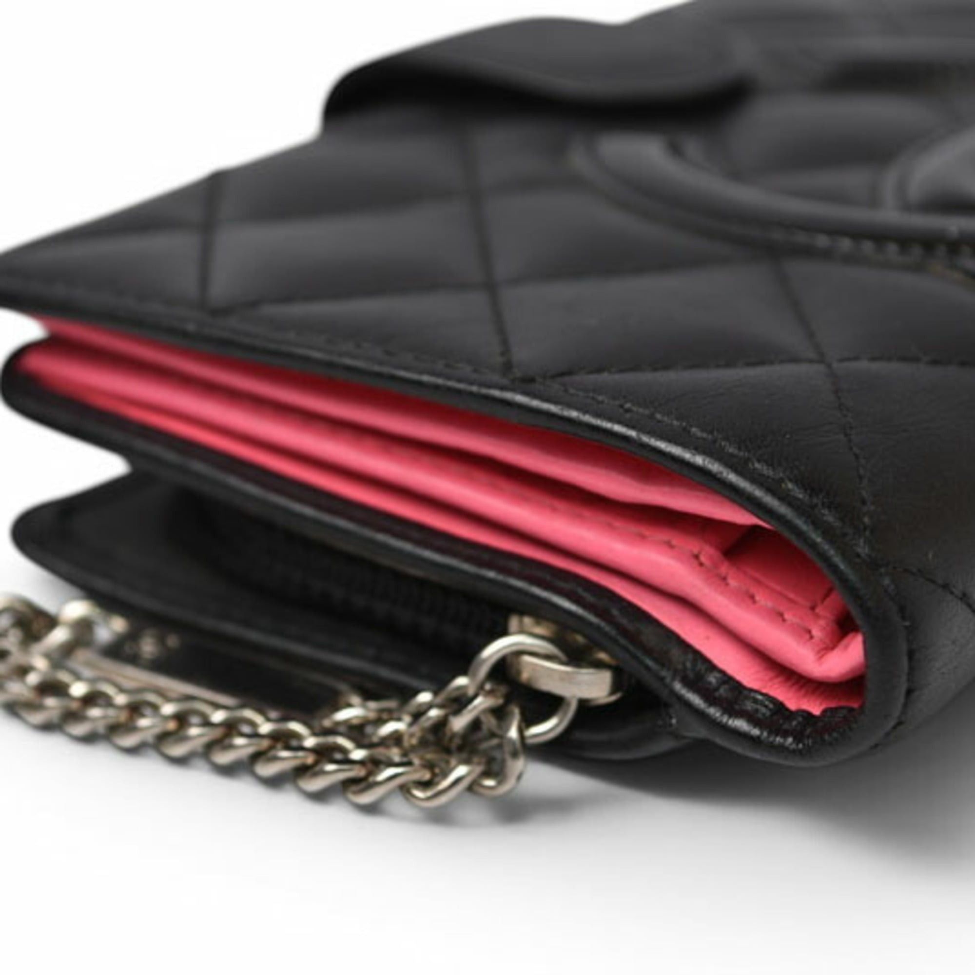 Chanel Chanel bi-fold wallet with Cambon logo, A50080, black. Size ONE SIZE - 4 Thumbnail
