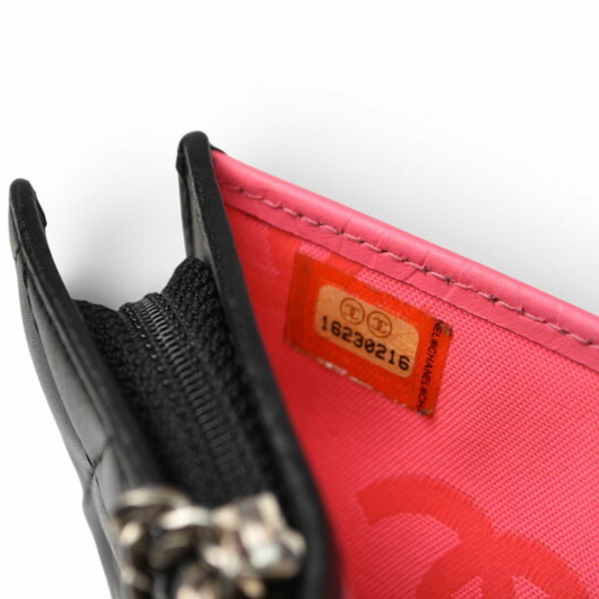 Chanel Chanel bi-fold wallet with Cambon logo, A50080, black. Size ONE SIZE - 12 Thumbnail