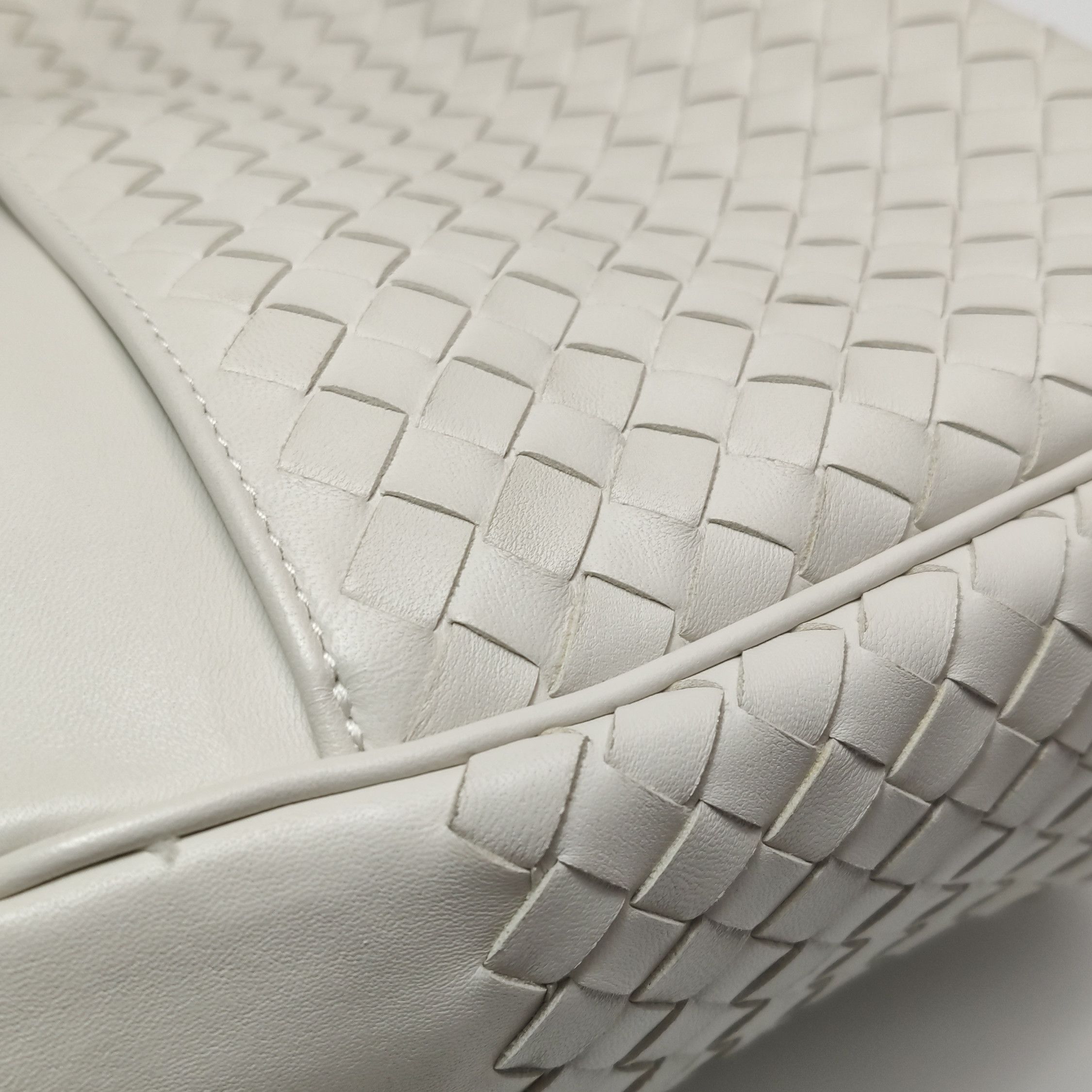 Bottega Veneta Bottega Veneta Women os Shoulder Bags Size ONE SIZE - 18 Thumbnail