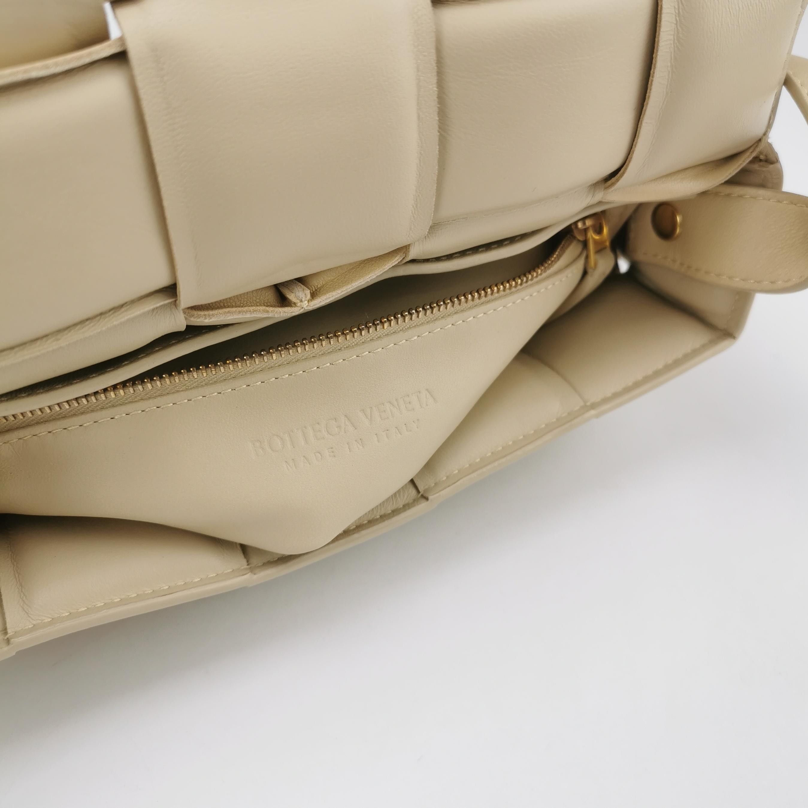 Bottega Veneta Bottega Veneta Women os Crossbody Bags Size ONE SIZE - 8 Thumbnail