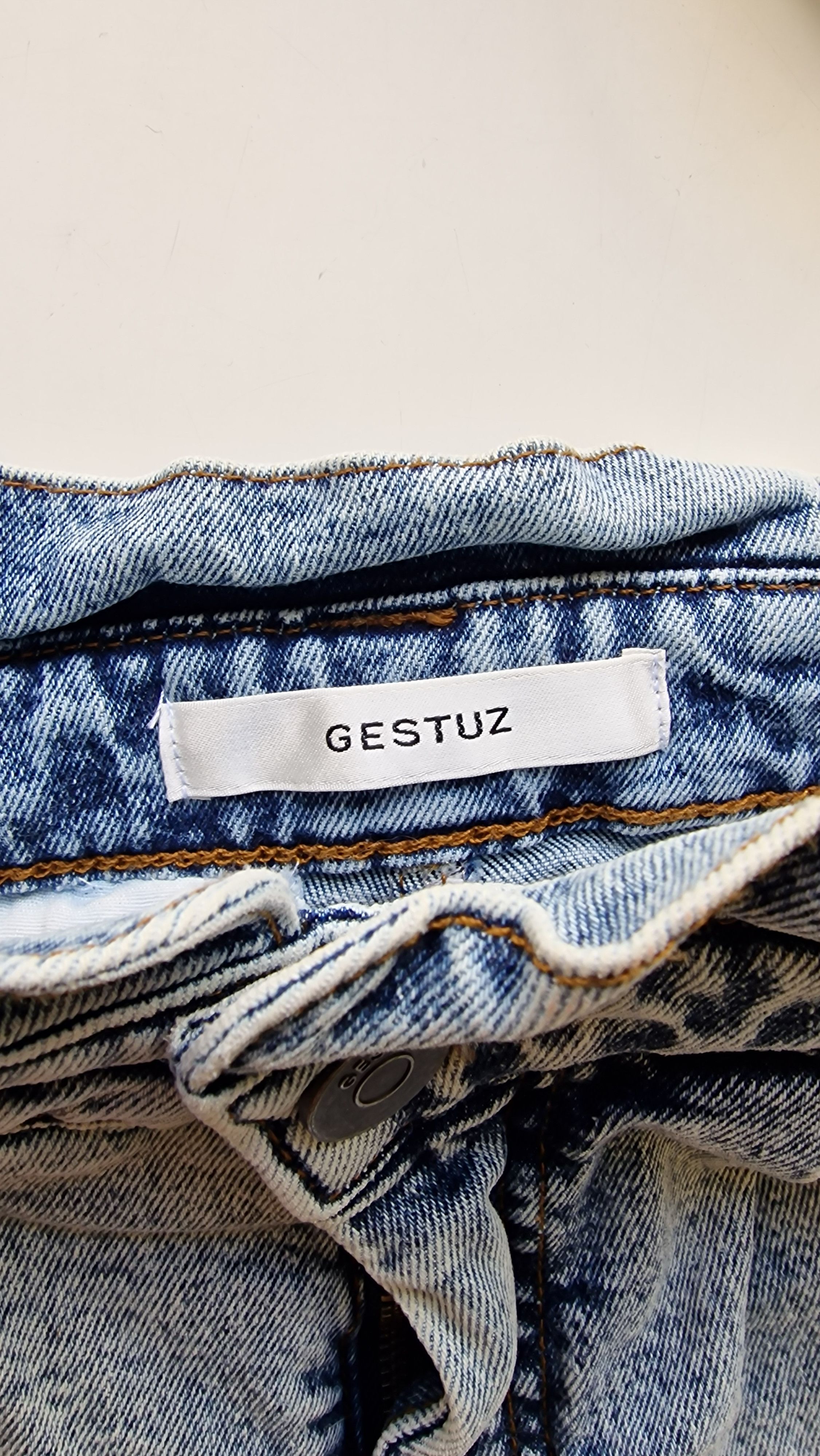 Gestuz Gestuz Aticagz Shorts Size 25" / US 0 / IT 36 - 2 Thumbnail