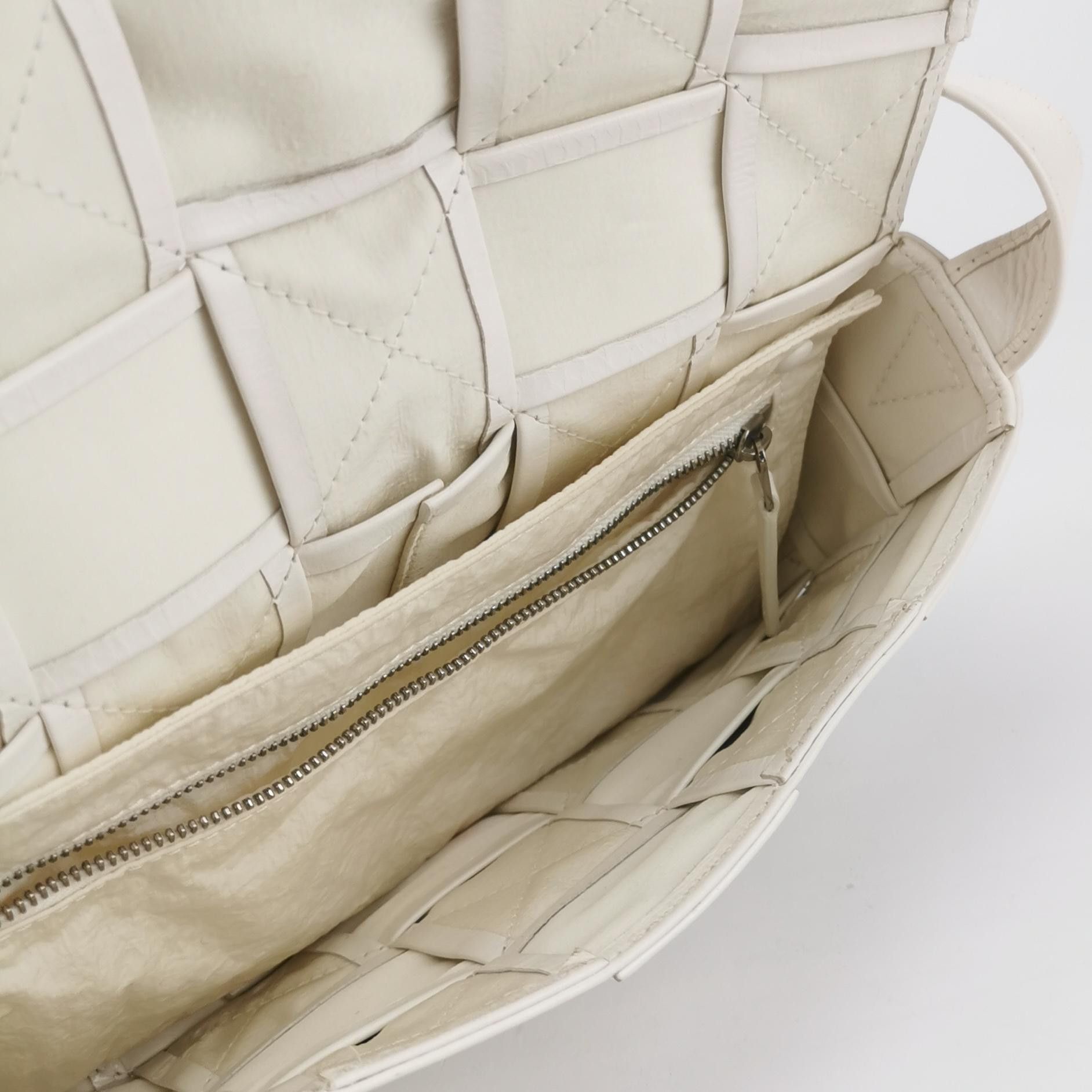 Bottega Veneta Bottega Veneta Women os Shoulder Bags Size ONE SIZE - 7 Thumbnail
