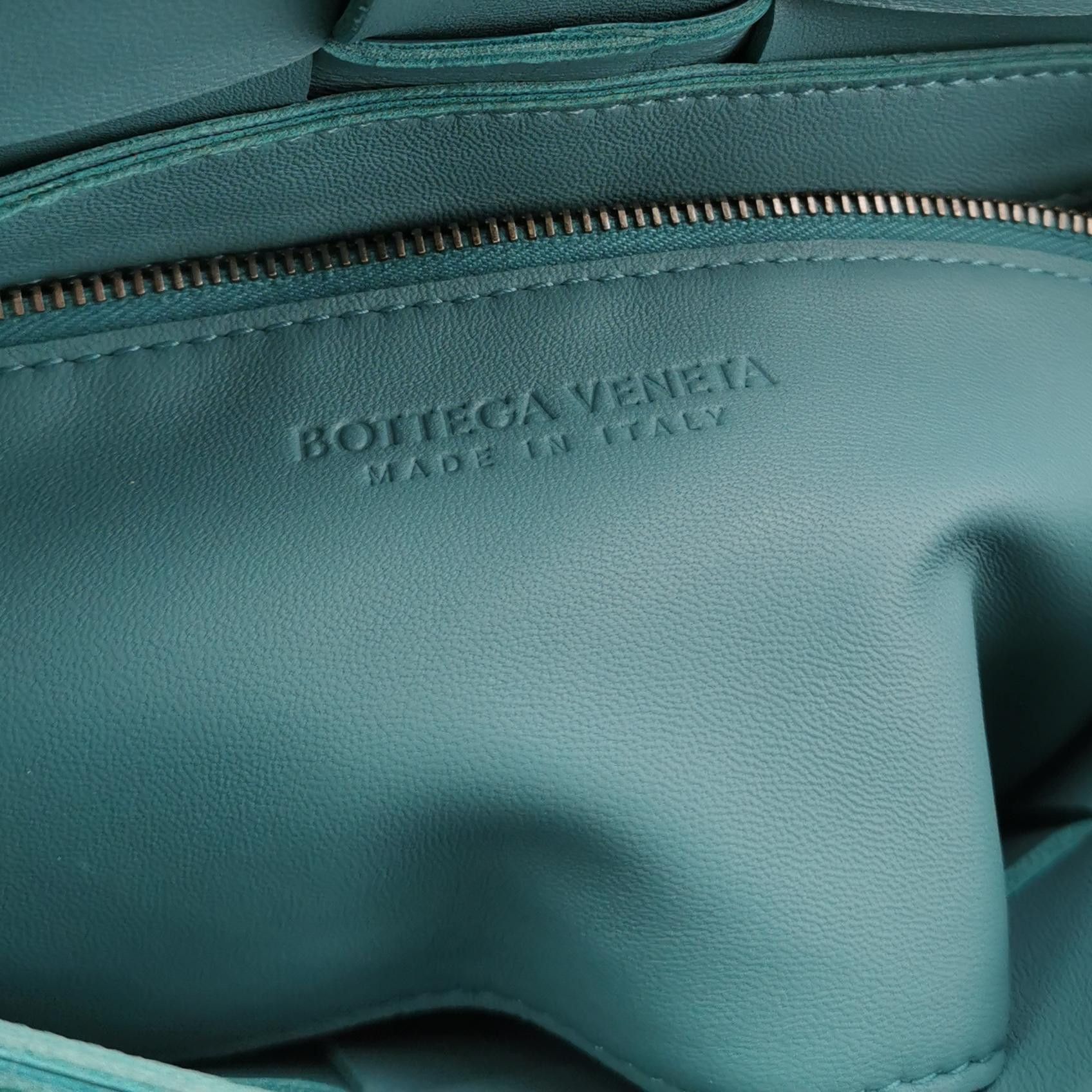 Bottega Veneta Bottega Veneta Women os Shoulder Bags Size ONE SIZE - 8 Thumbnail