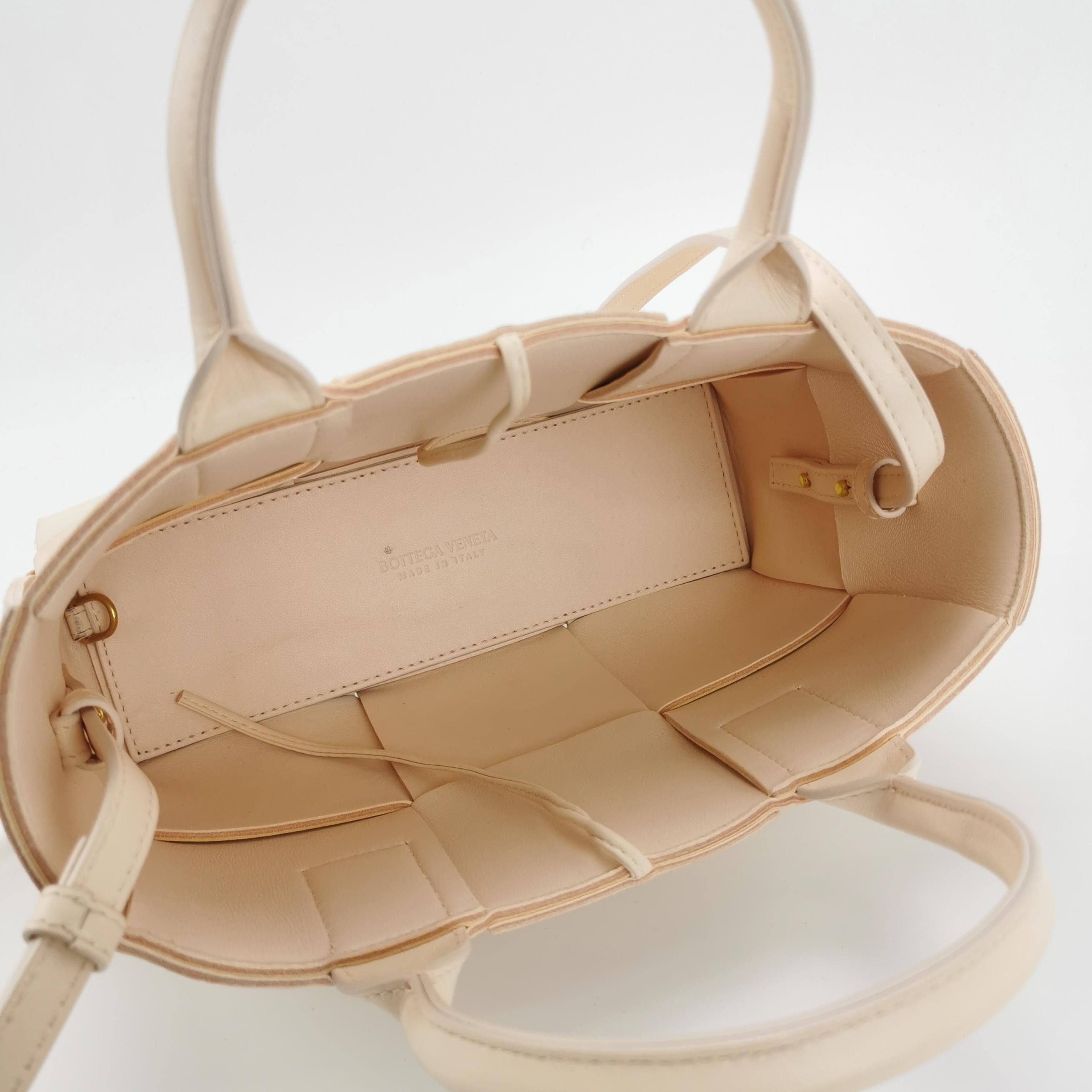 Bottega Veneta Bottega Veneta Women os Shoulder Bags Size ONE SIZE - 8 Thumbnail